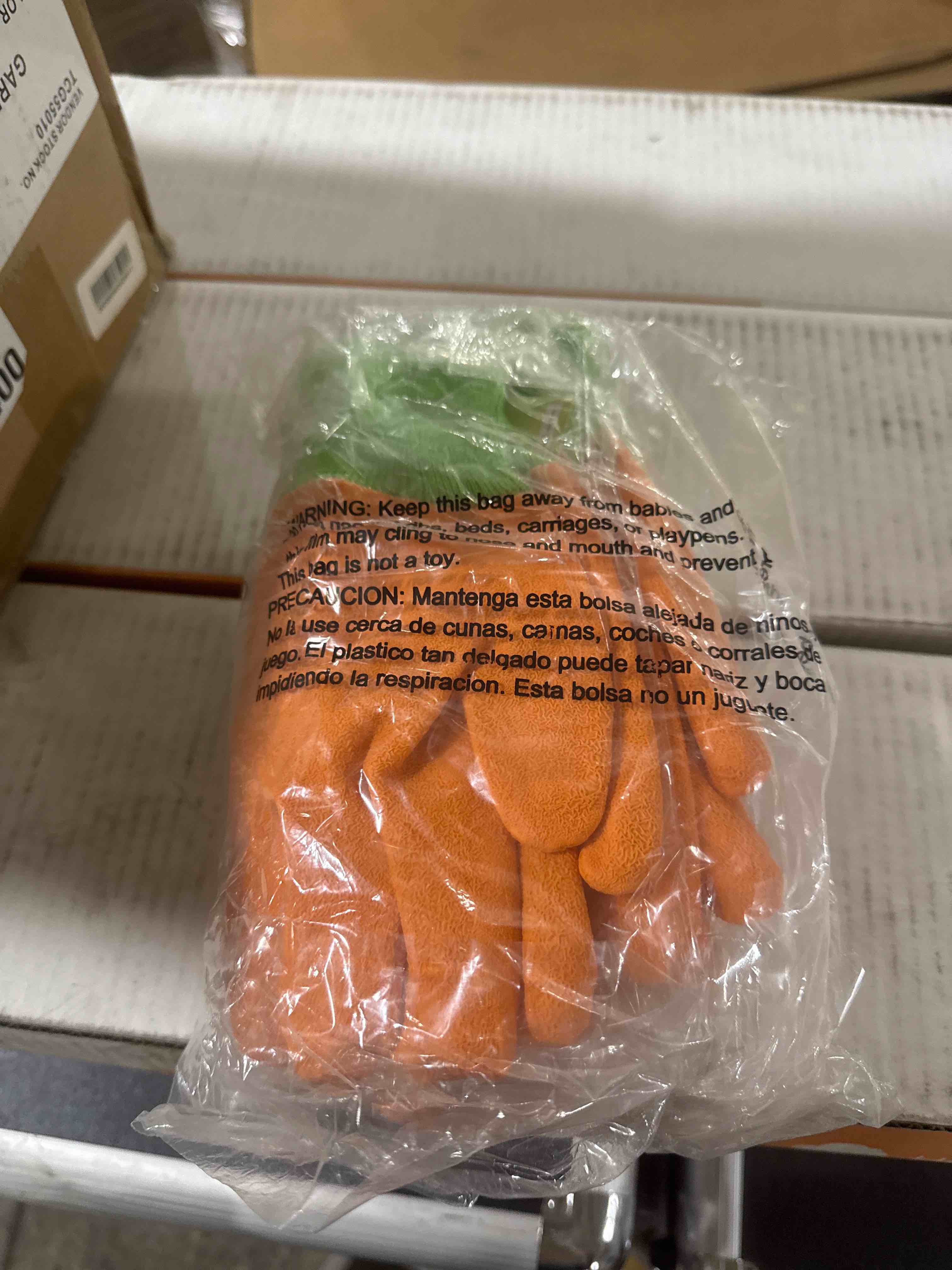 Condition photo showing New/Like New for case of 24 curious gardener excellent grip and durability garden gloves  medium/large