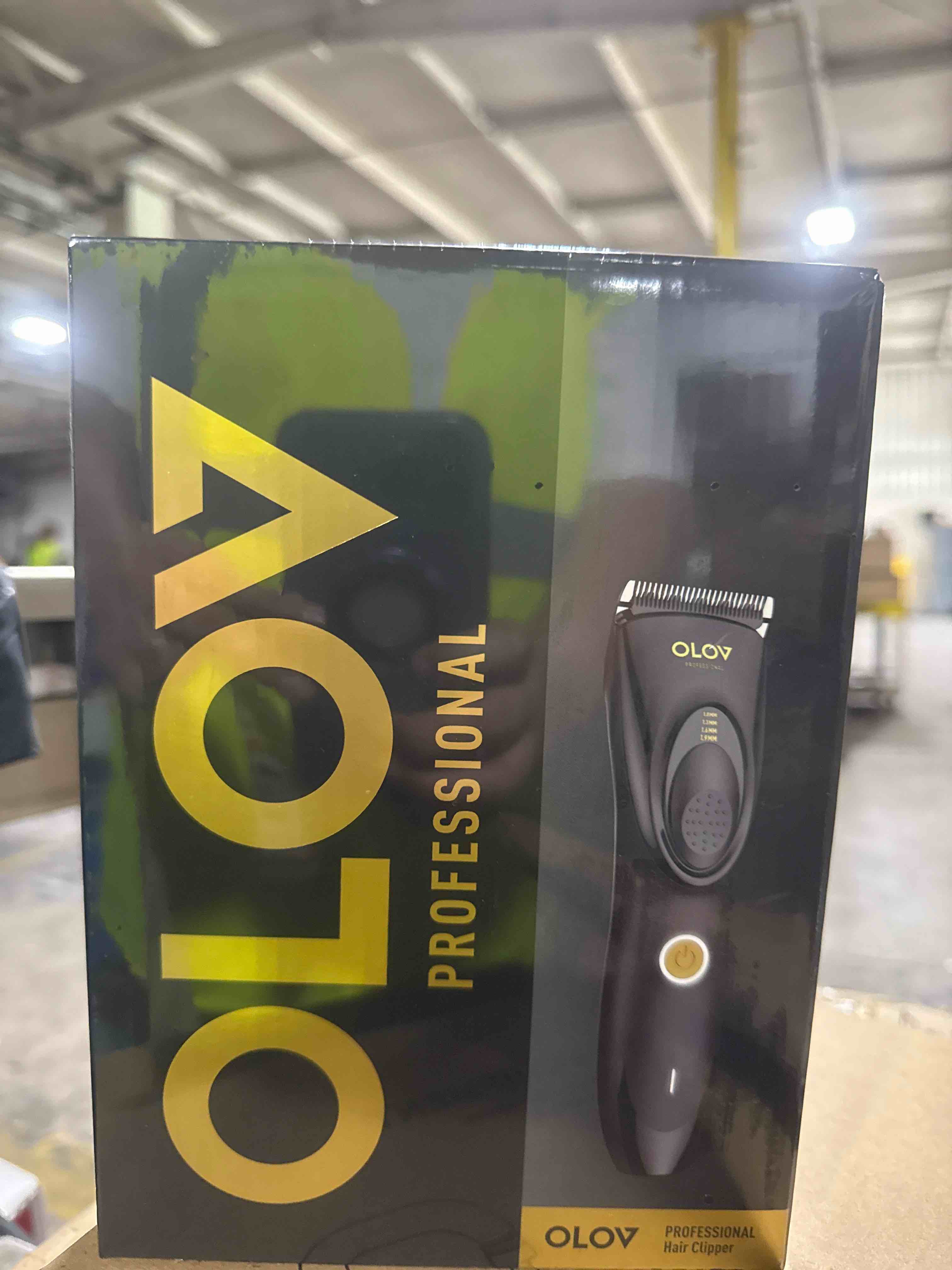 Condition photo showing New/Like New for hair clippers for men, cordless hair clipper kit, rechargeable hair clippers for family, black