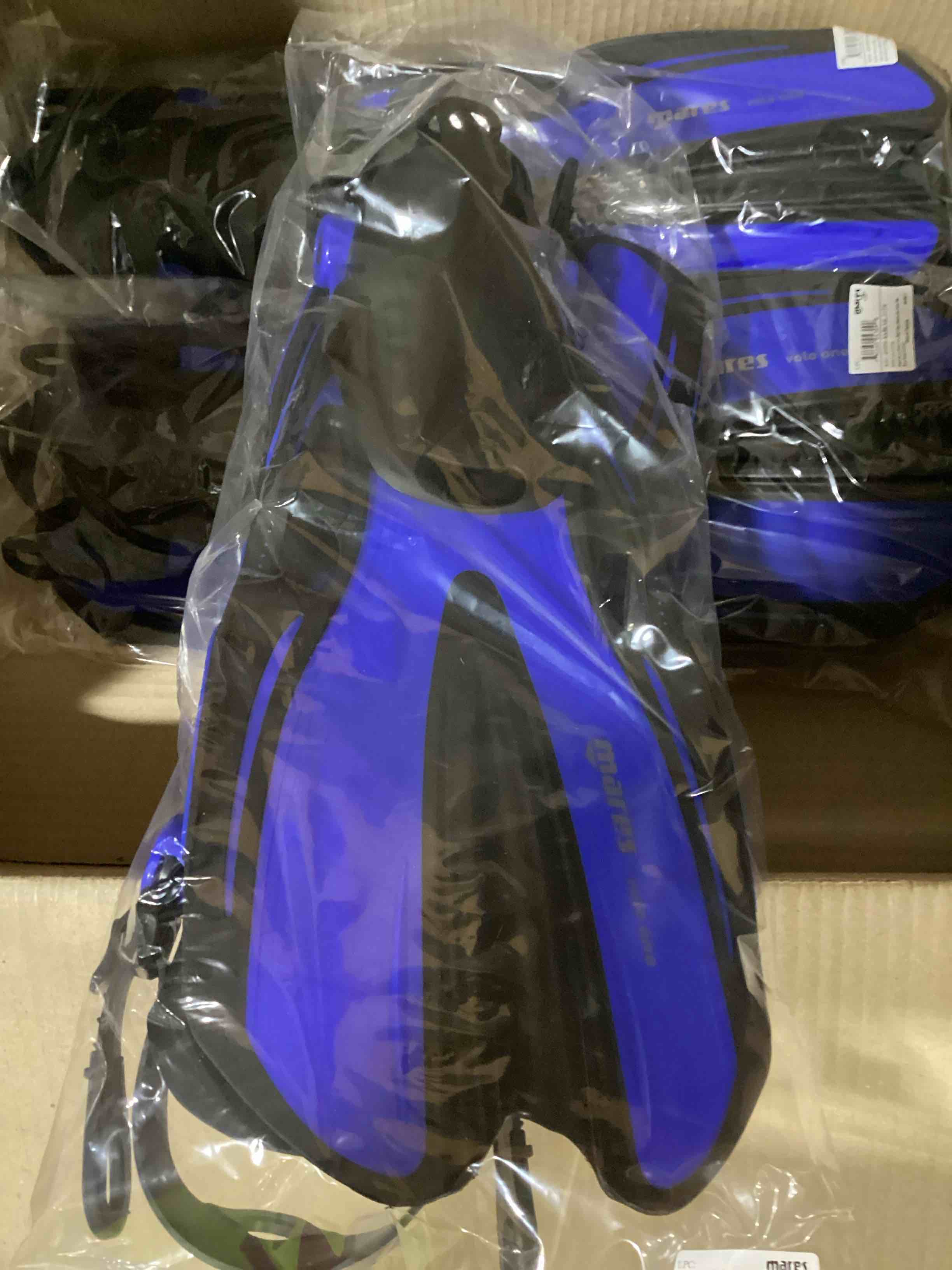 Condition photo showing New/Like New for mares volo one unisex snorkelling fin open heel - blue, size ml