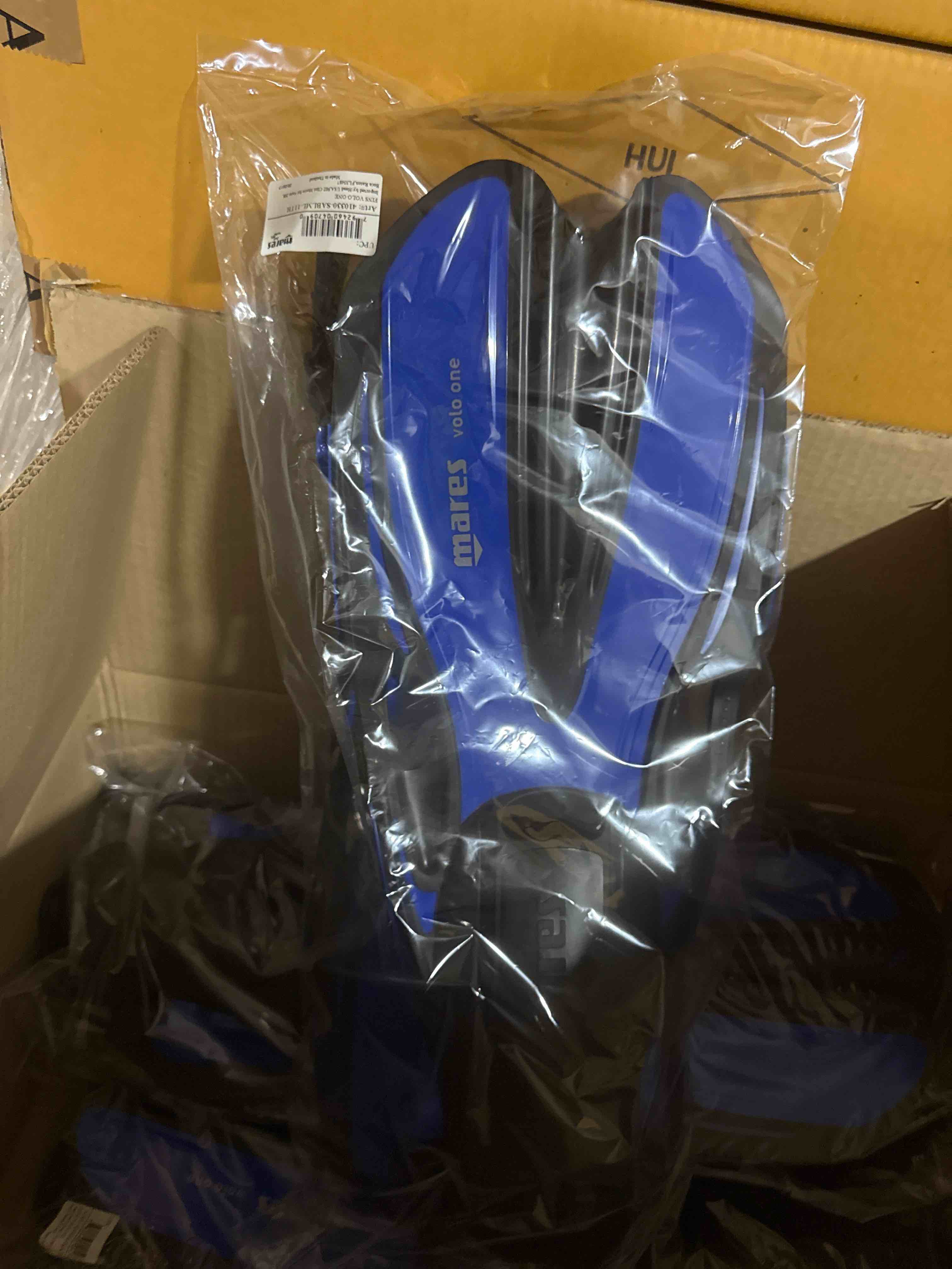 Condition photo showing New/Like New for mares volo one unisex snorkelling fin open heel - blue, size 5.5 to 9