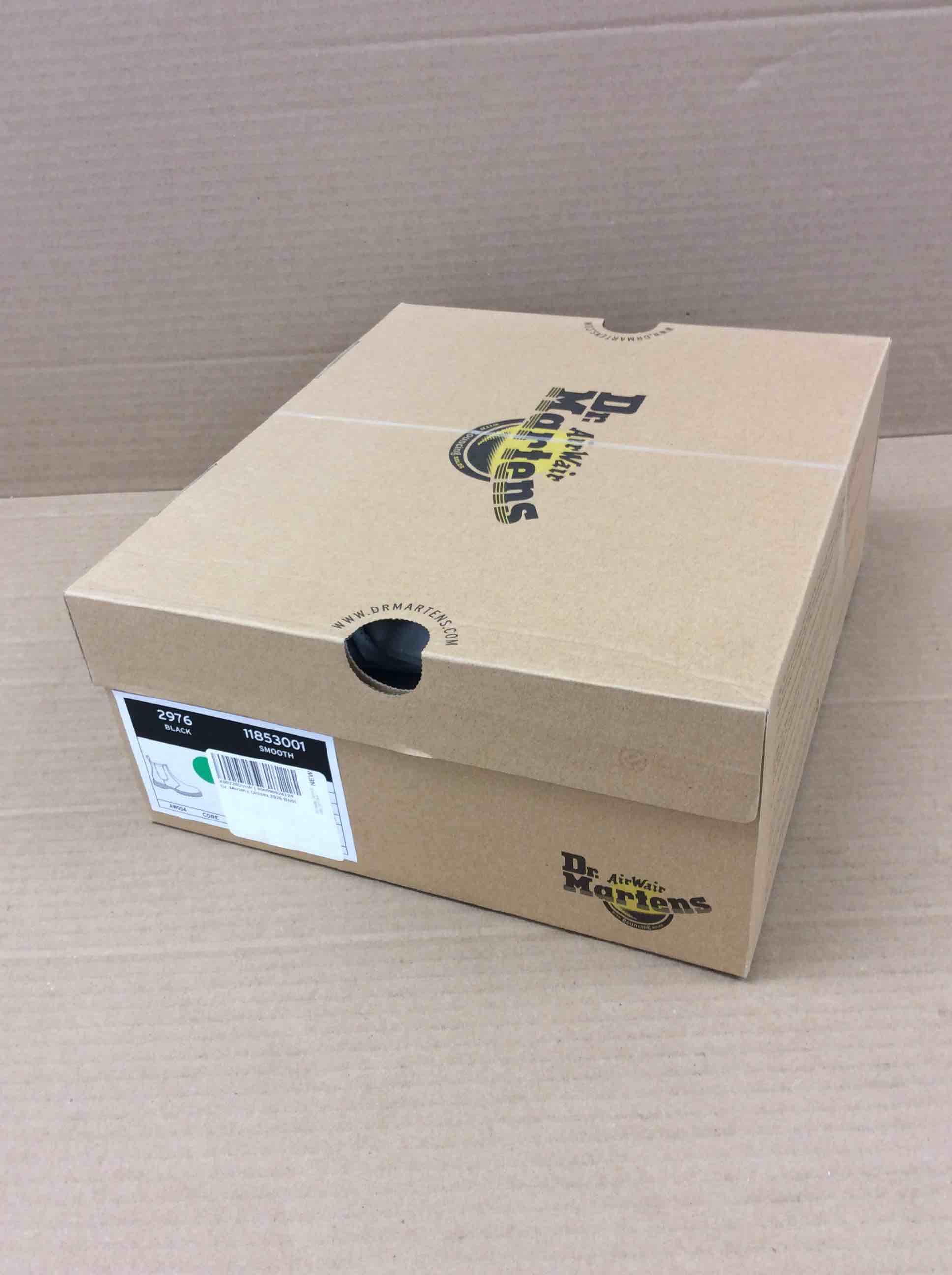 Condition photo showing Brand New for size men’s 6 women’s 7 dr. martens unisex 2976 smooth leather chelsea boot, black