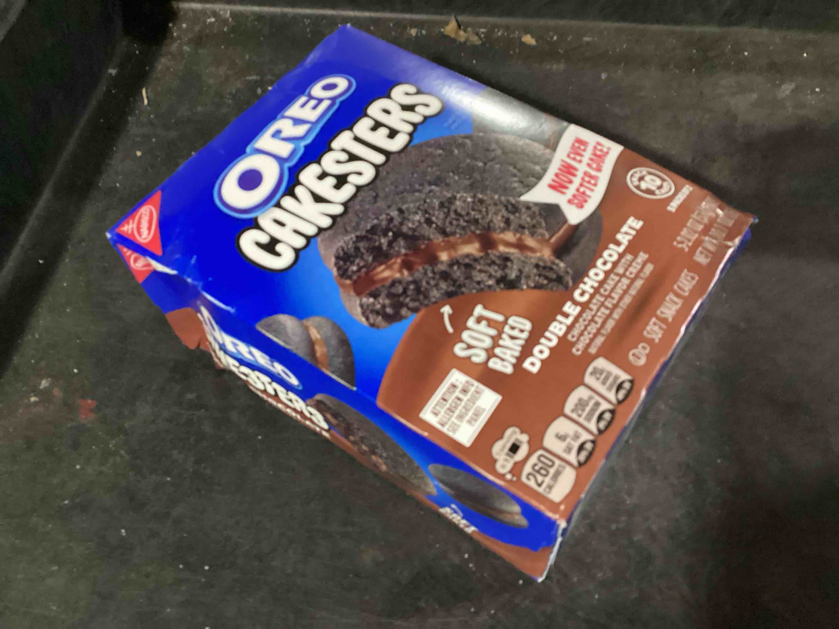 Condition photo showing New/Like New for oreo cakesters double chocolate soft snack cakes, 5-2.02 oz snack packs (bb 9/20/26)