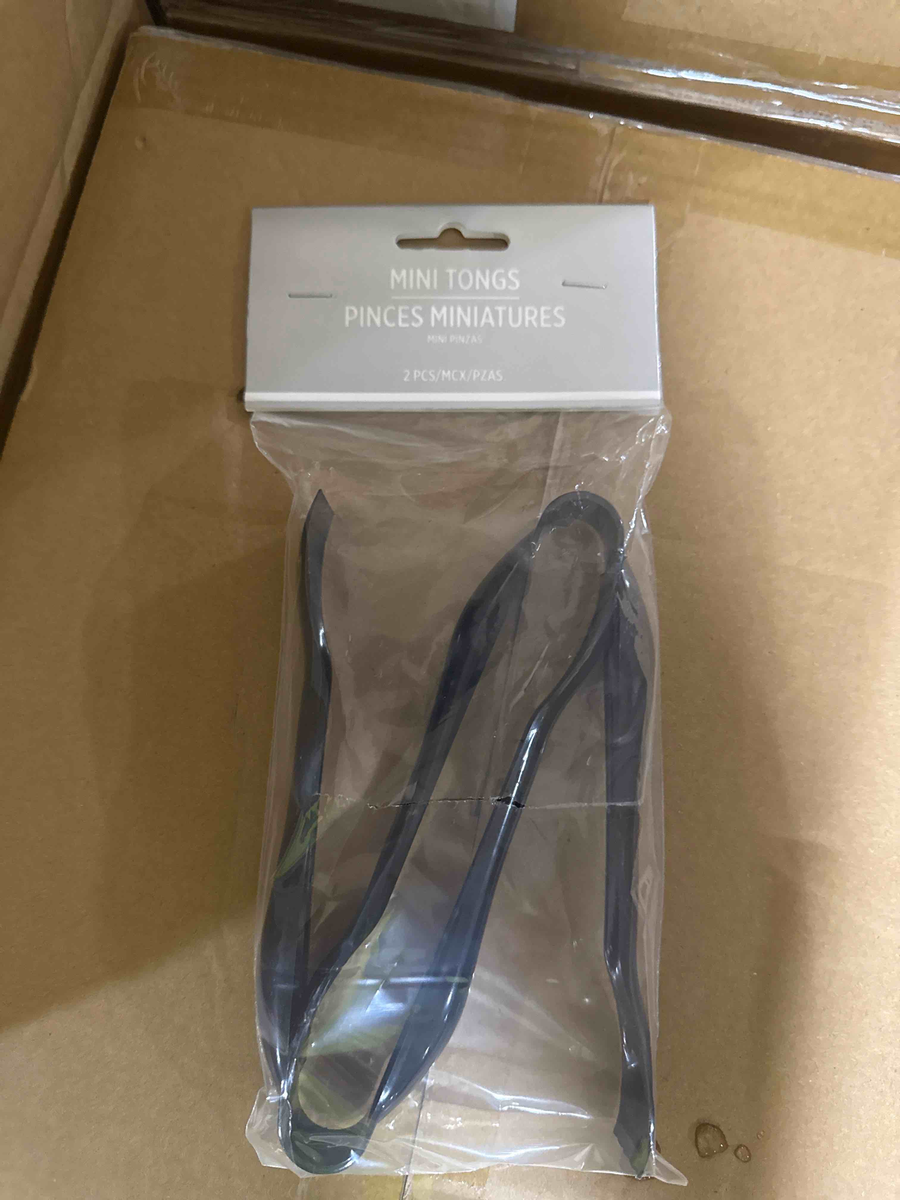 Condition photo showing New/Like New for case of 12 of (2pack) black mini tongs