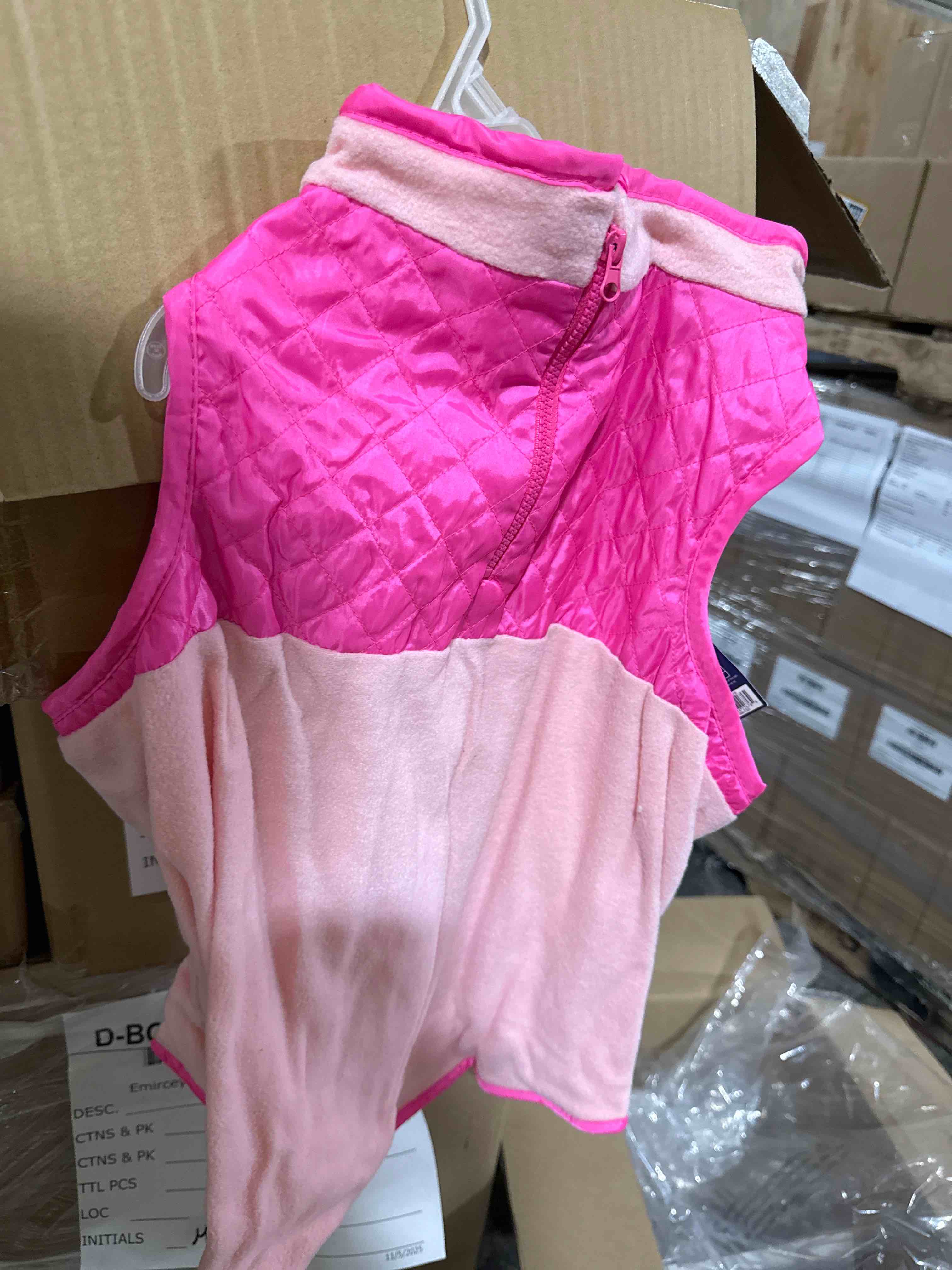 Condition photo showing New/Like New for pet jacket pink xxl