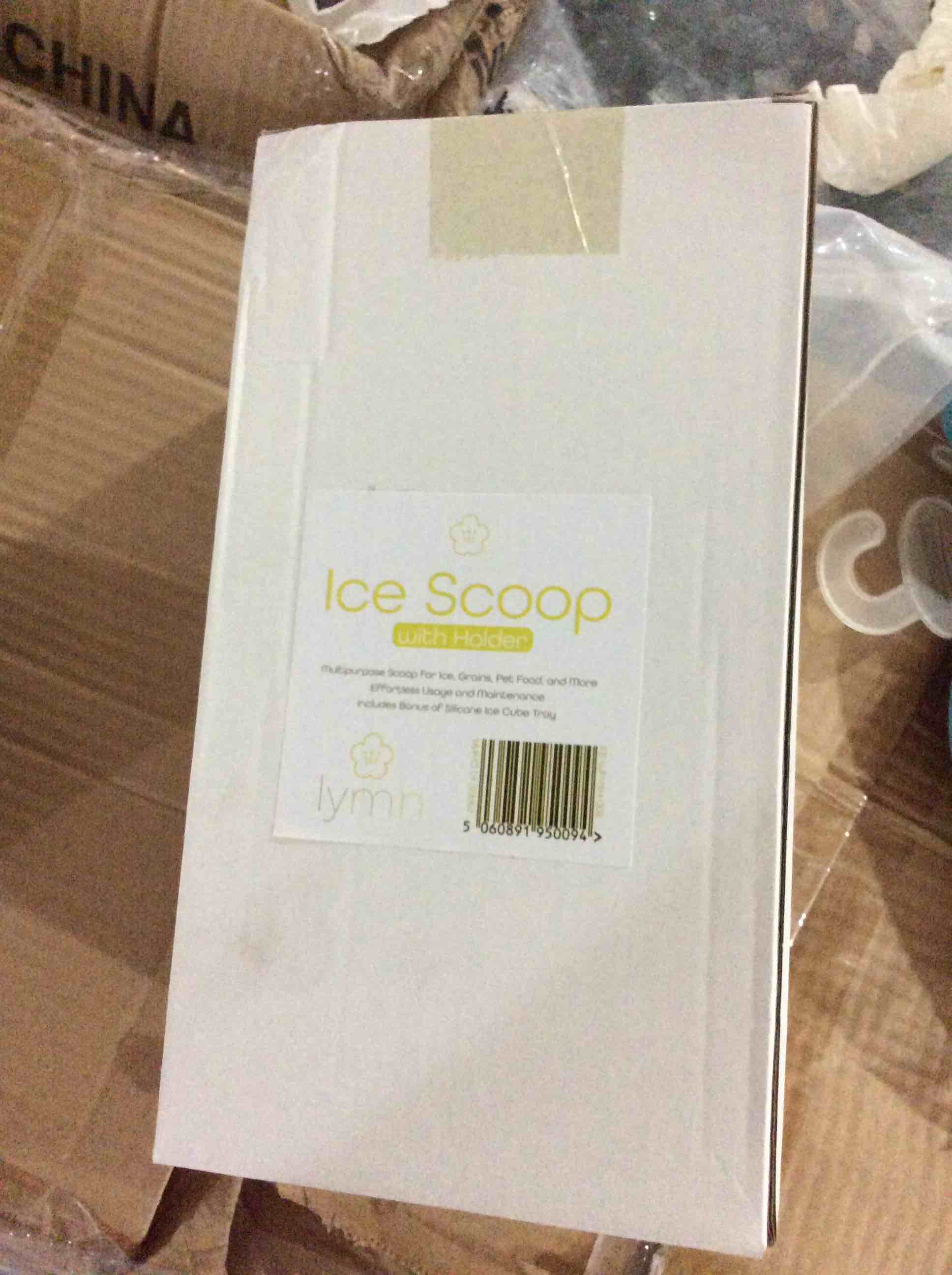 (set of two) ice scoops with holder bonus, silicone cube tray