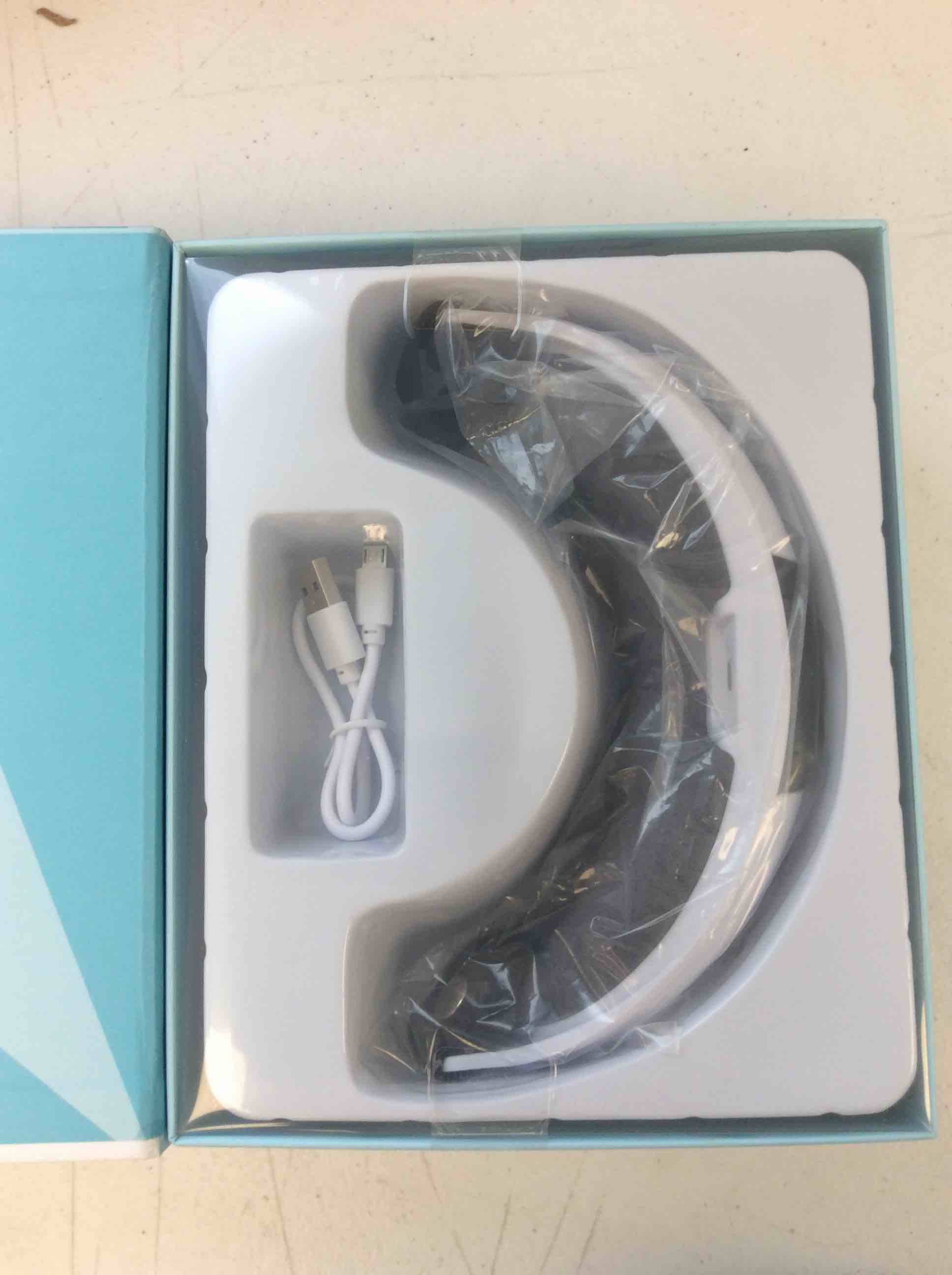 Condition photo showing New/Like New for bliss spa to go eye massager with heat 