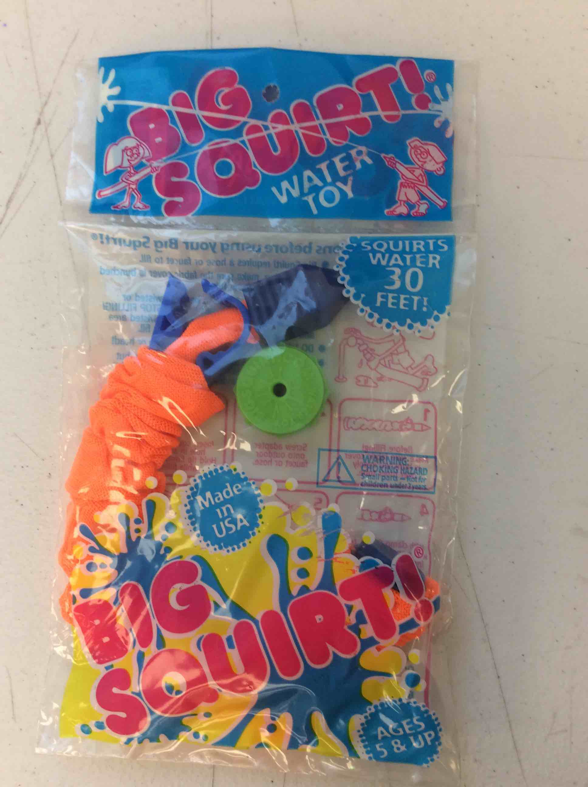 Condition photo showing New/Like New for box of big squirt water toy 