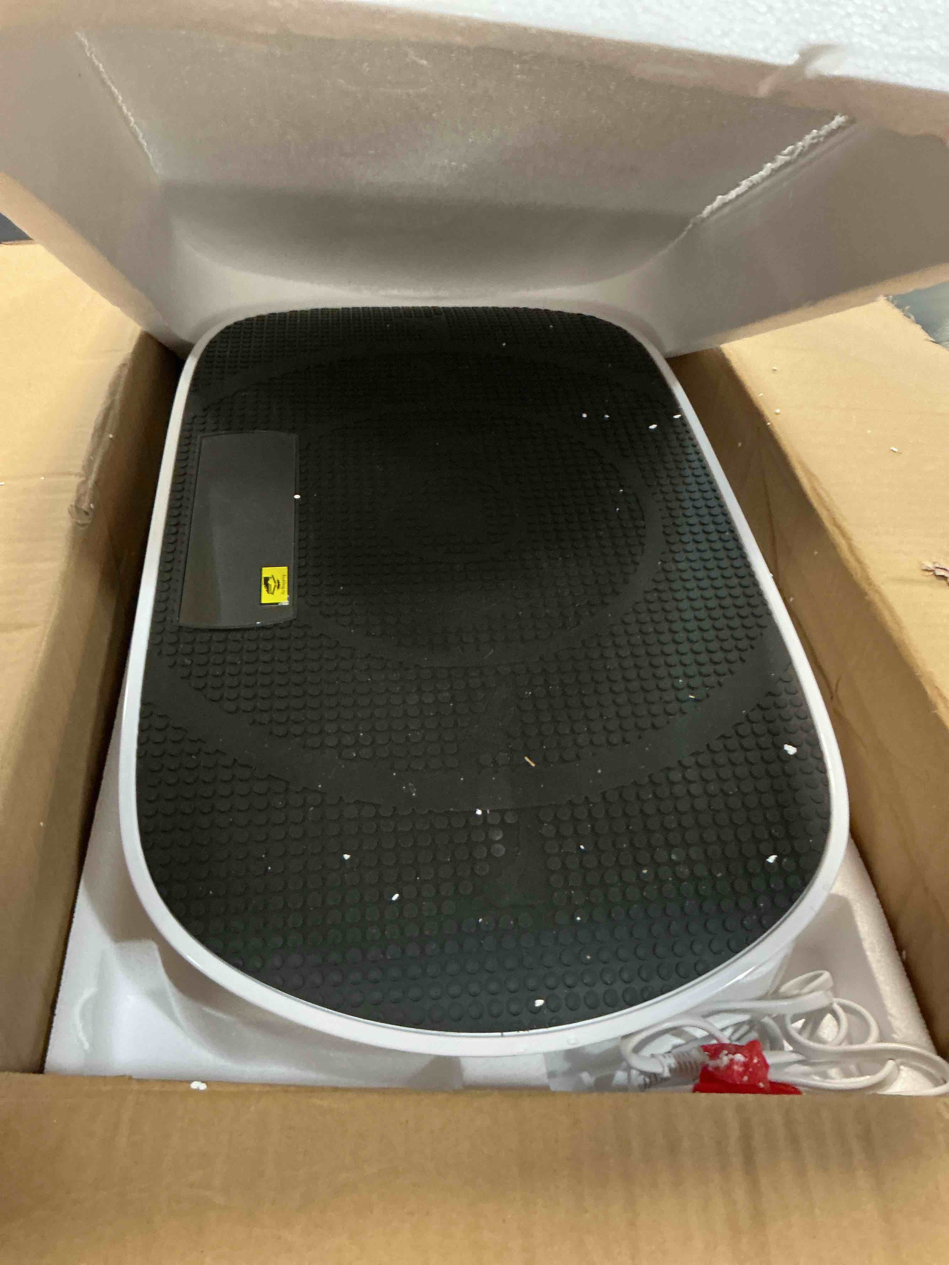 Condition photo showing Good Condition for merach vibration plate exercise machine, whole body workout equipment for women, bluetooth and silicone pedal, vibration plate with auto mode, vibrate fitness platform for home