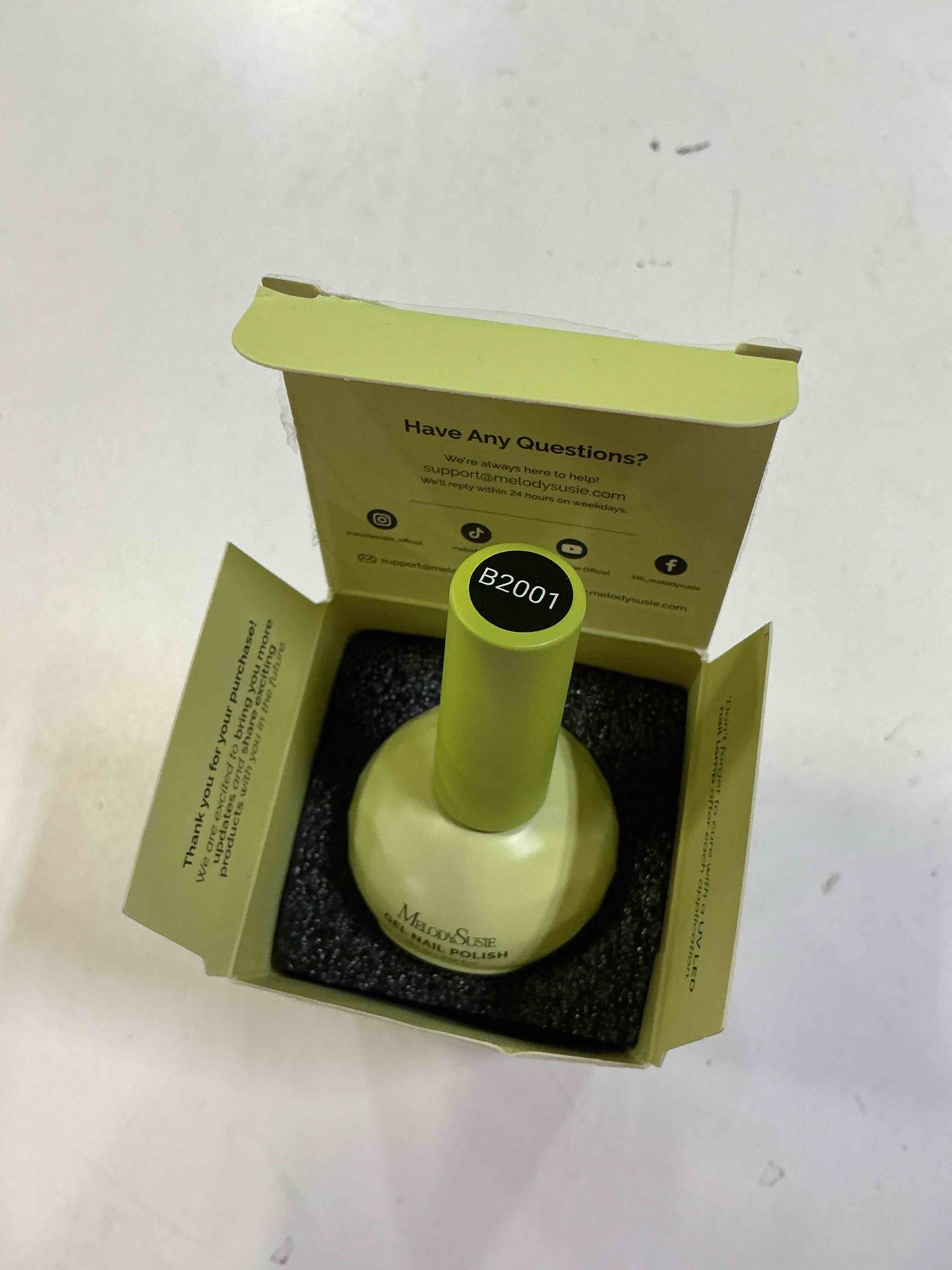 Condition photo showing New/Like New for melodysusie 16.5ml tpo & hema free highly pigmented black gel nail polish | soak off uv led plant-based formula gel in a tilt-and-stand bottle for long-lasting shine and nail art at home or salon (b2001)