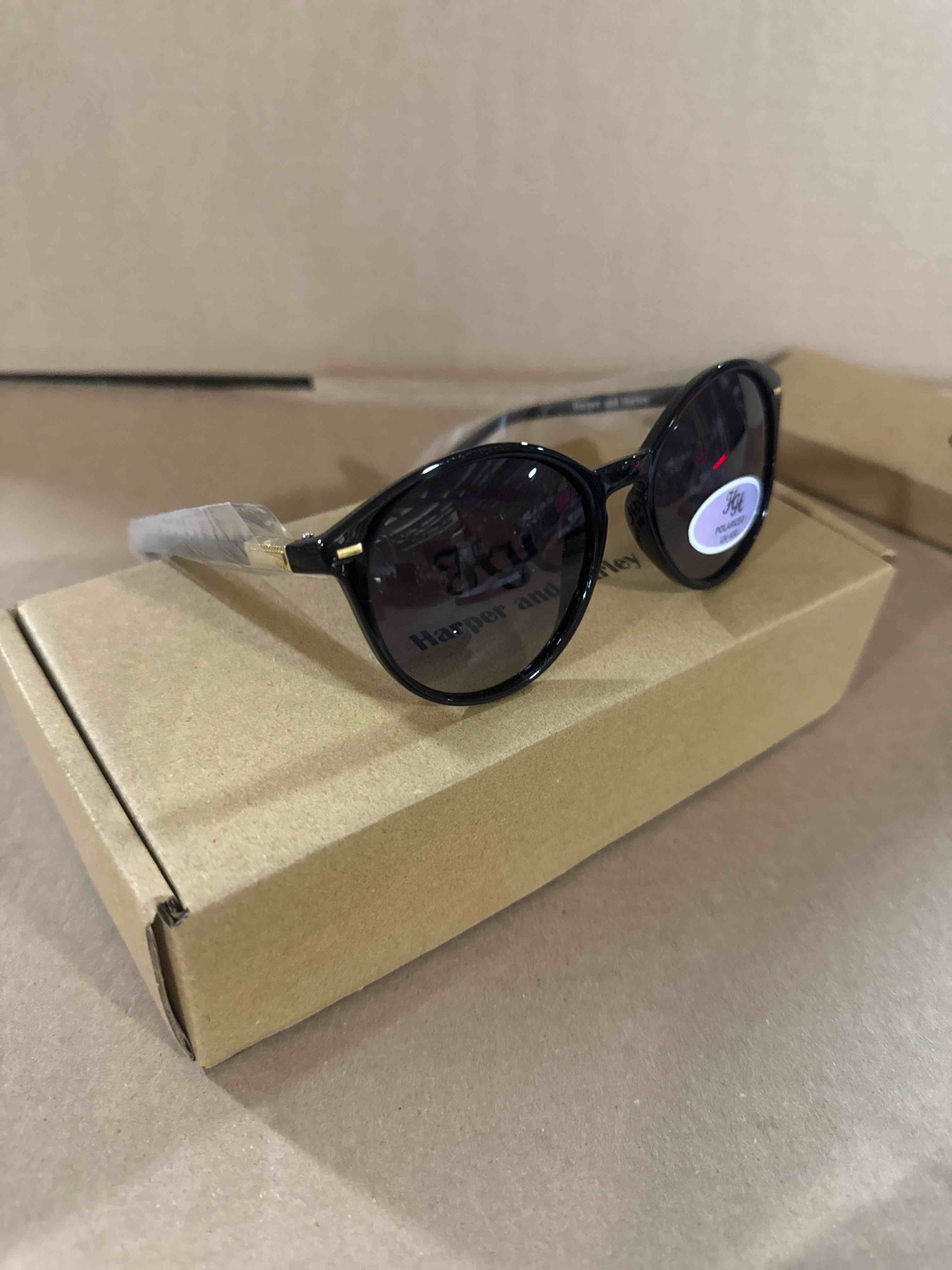 Condition photo showing New/Like New for harper & harley uv400 sunglasses