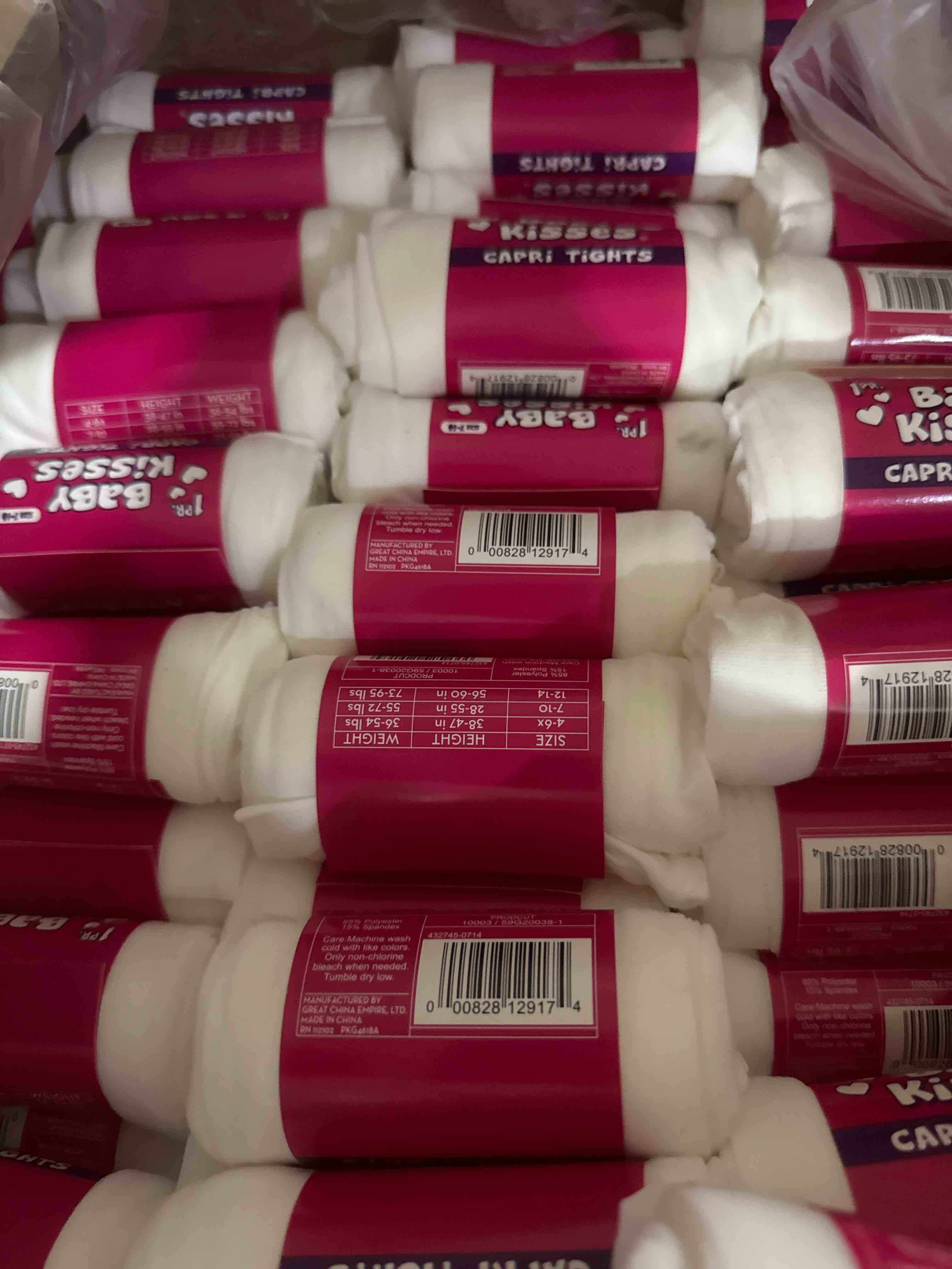Case of approx 500 Girls Capri Tights