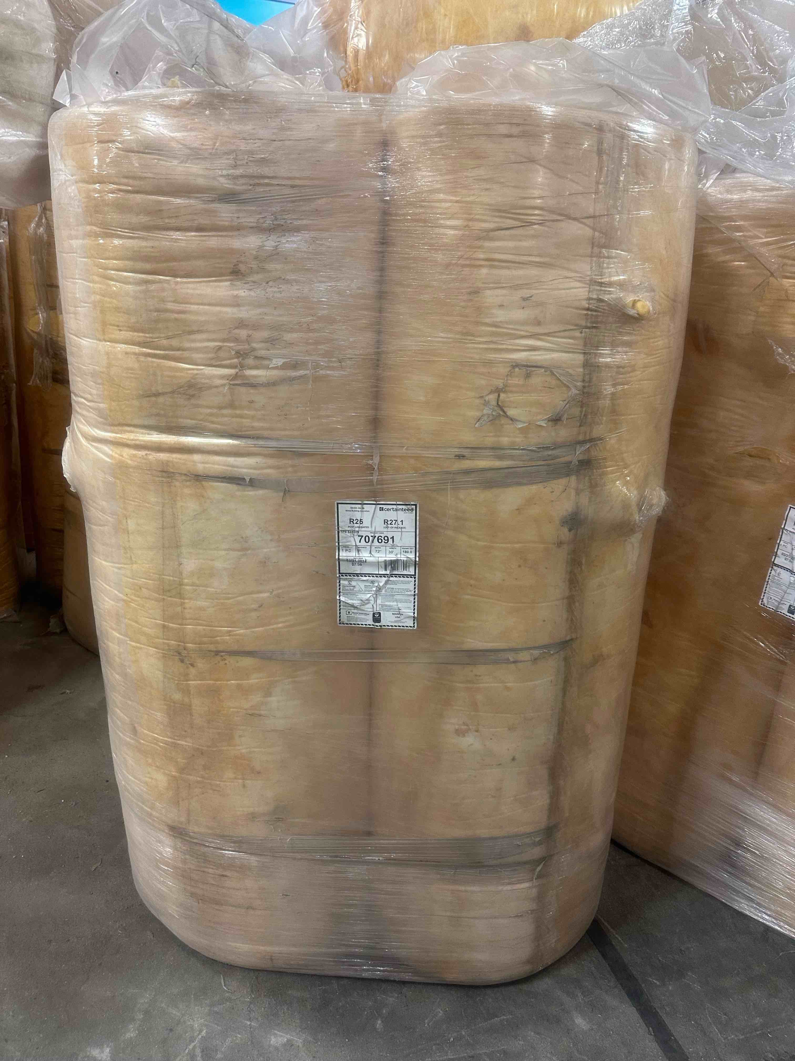 4 rolls r25 pole barn or metal building insulation bid per individual roll 