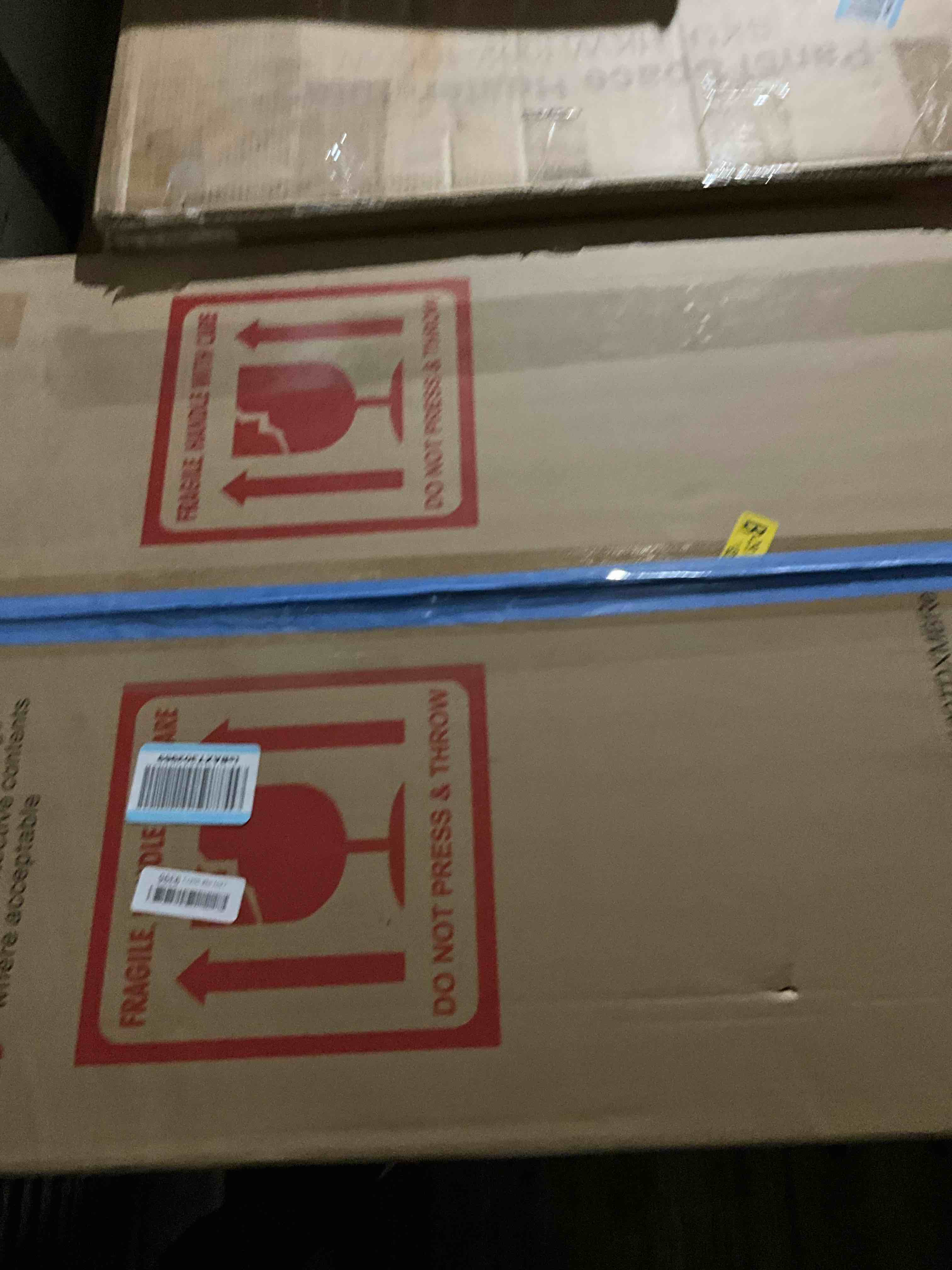 https://s3.amazonaws.com/lotting-images-prod/bidfta/tsBAXT842660_1760106505070.jpeg