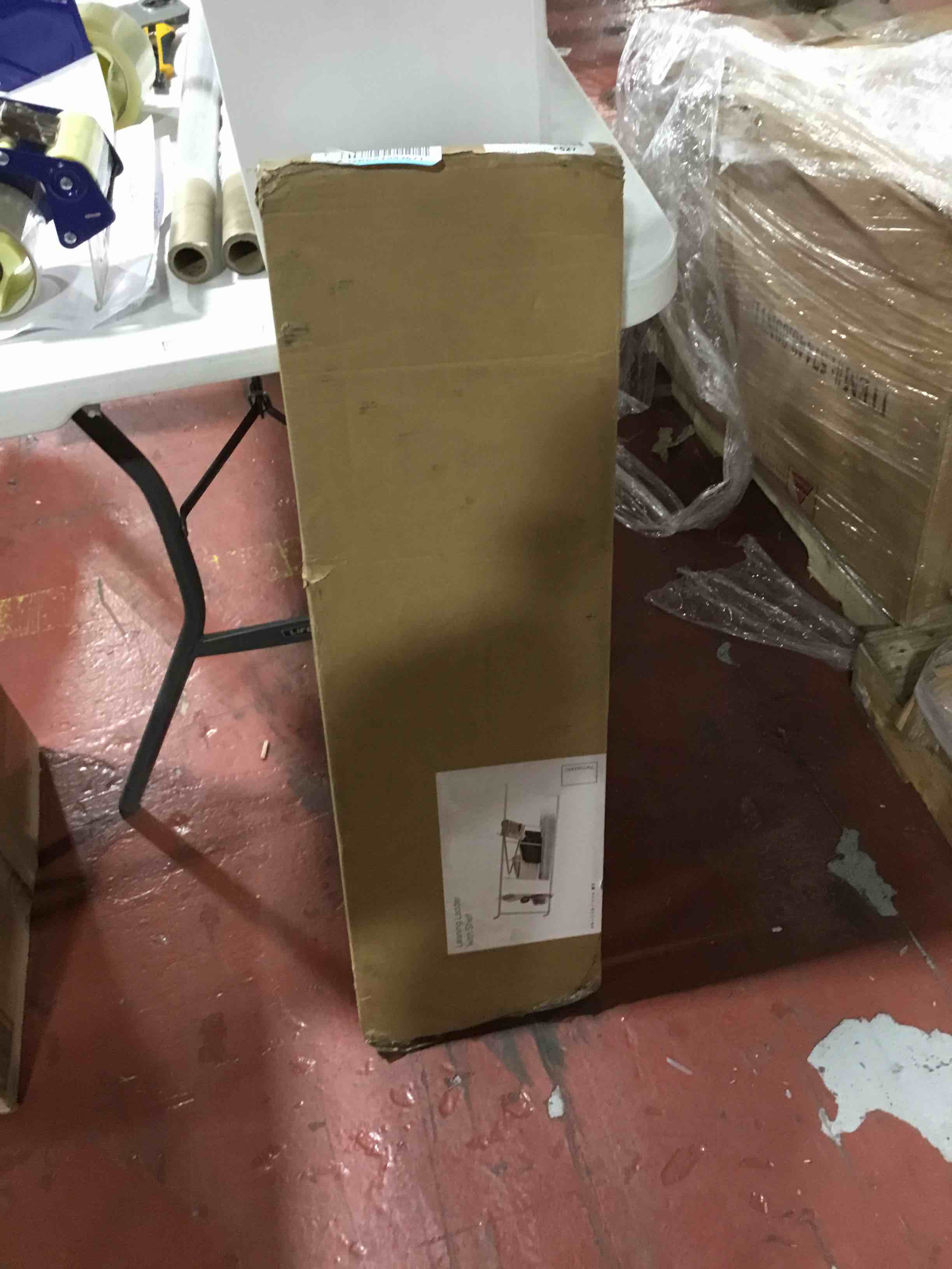 https://s3.amazonaws.com/lotting-images-prod/bidfta/tsBAXTPa388539_1704913638686.jpeg