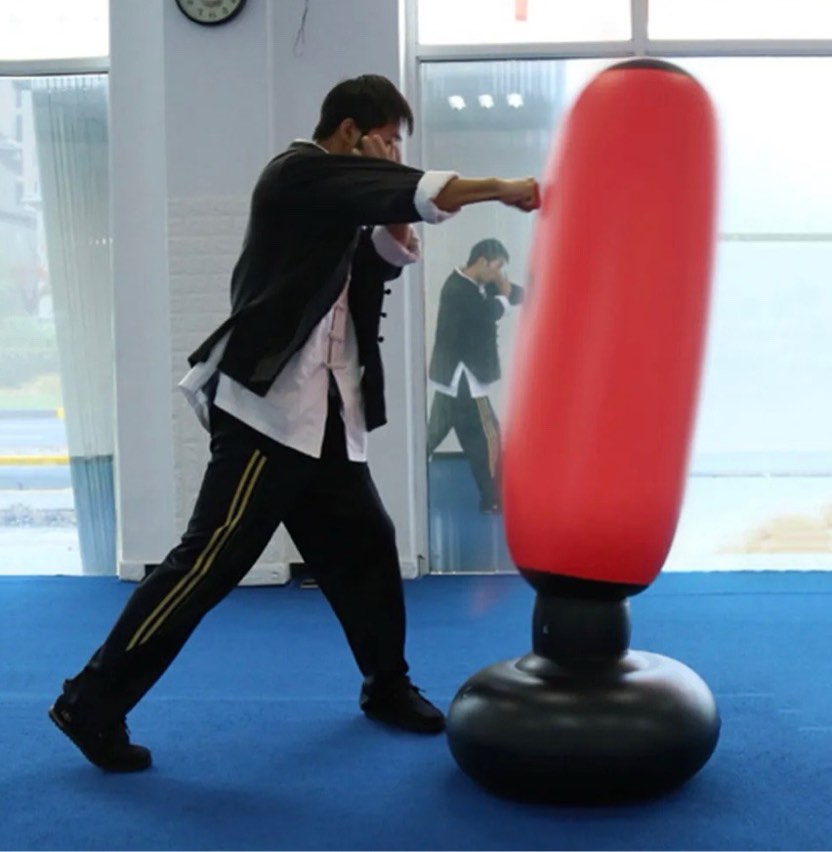 Inflatable freestanding boxing punching bag