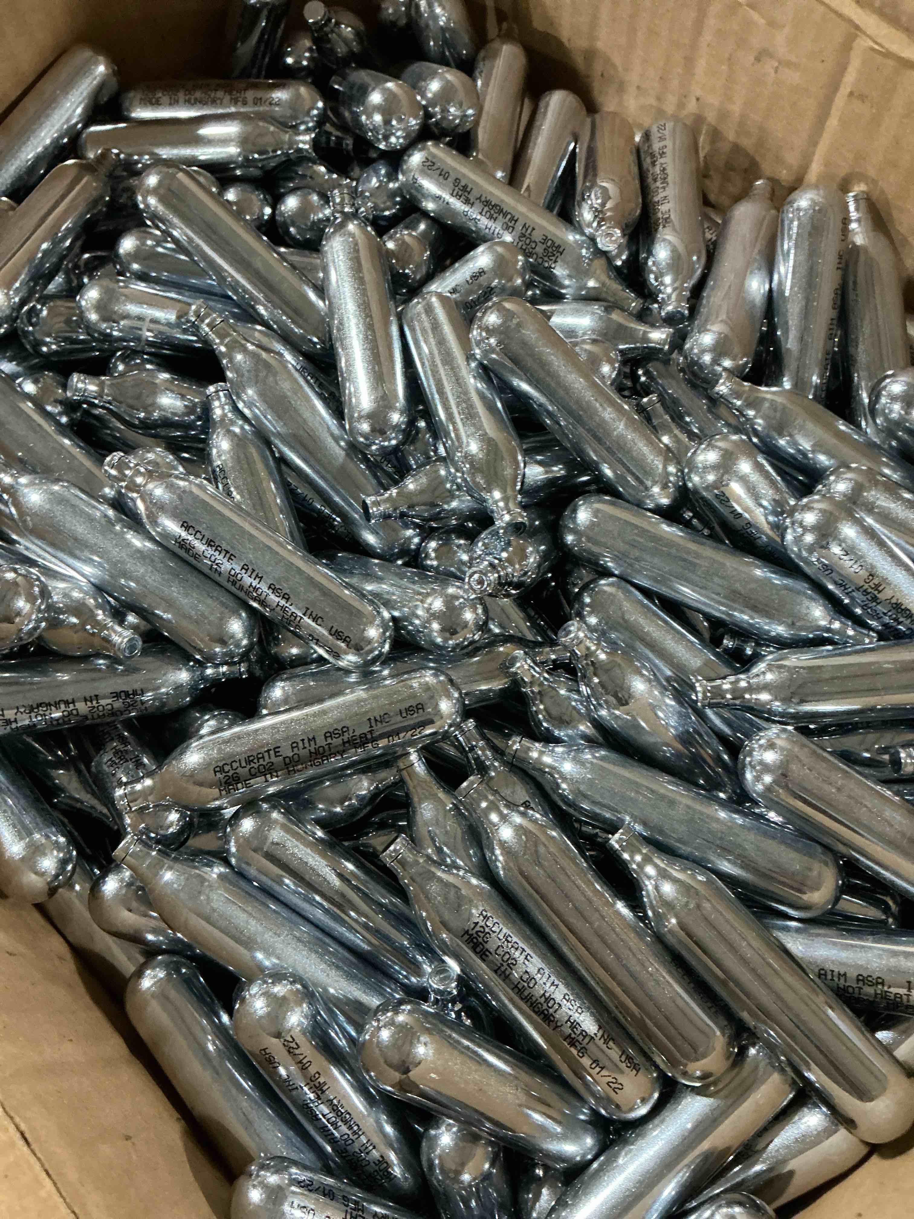 lot of 10 CO2 cartridges