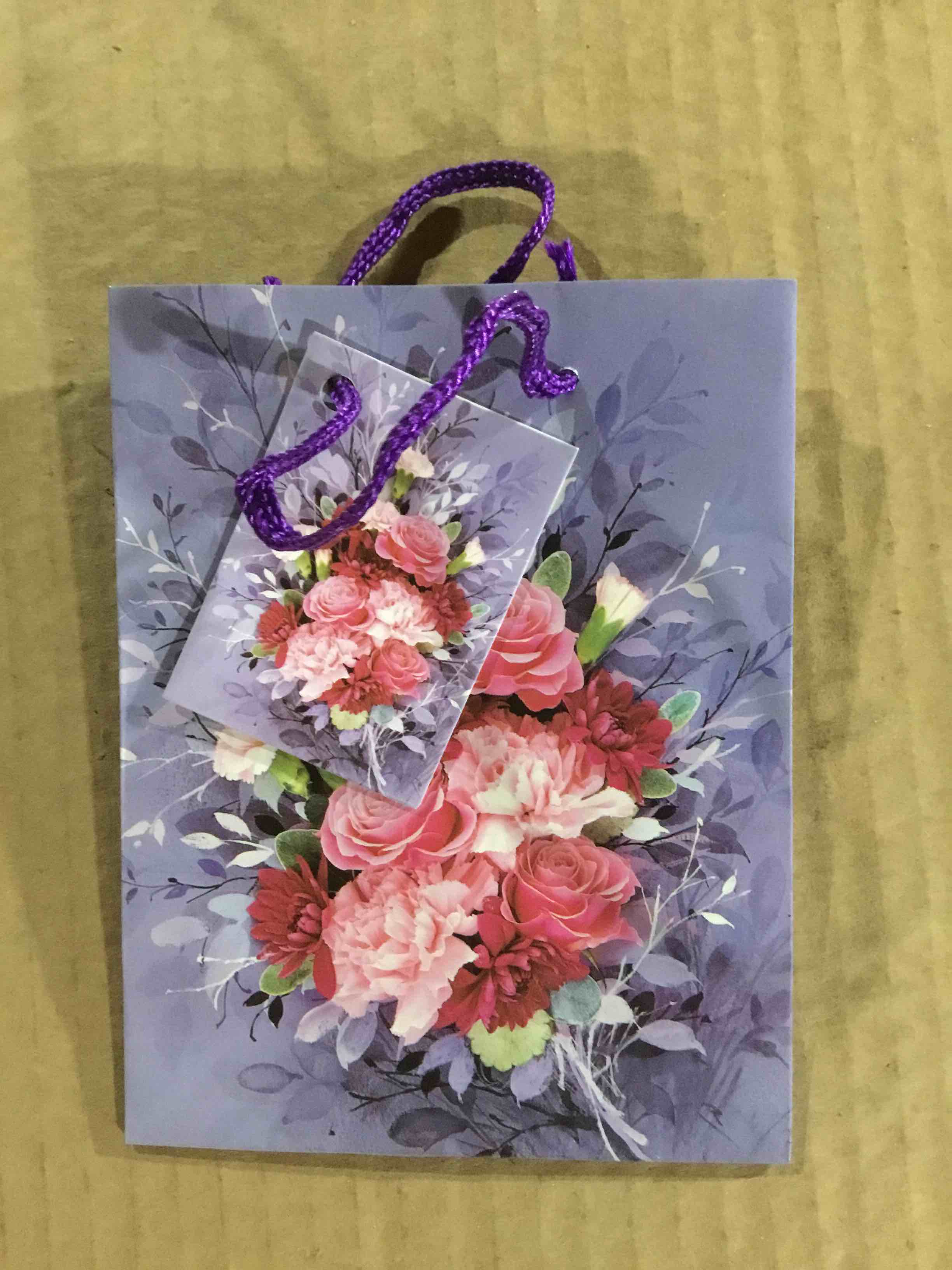 Box of 300 Small purple gift bags 