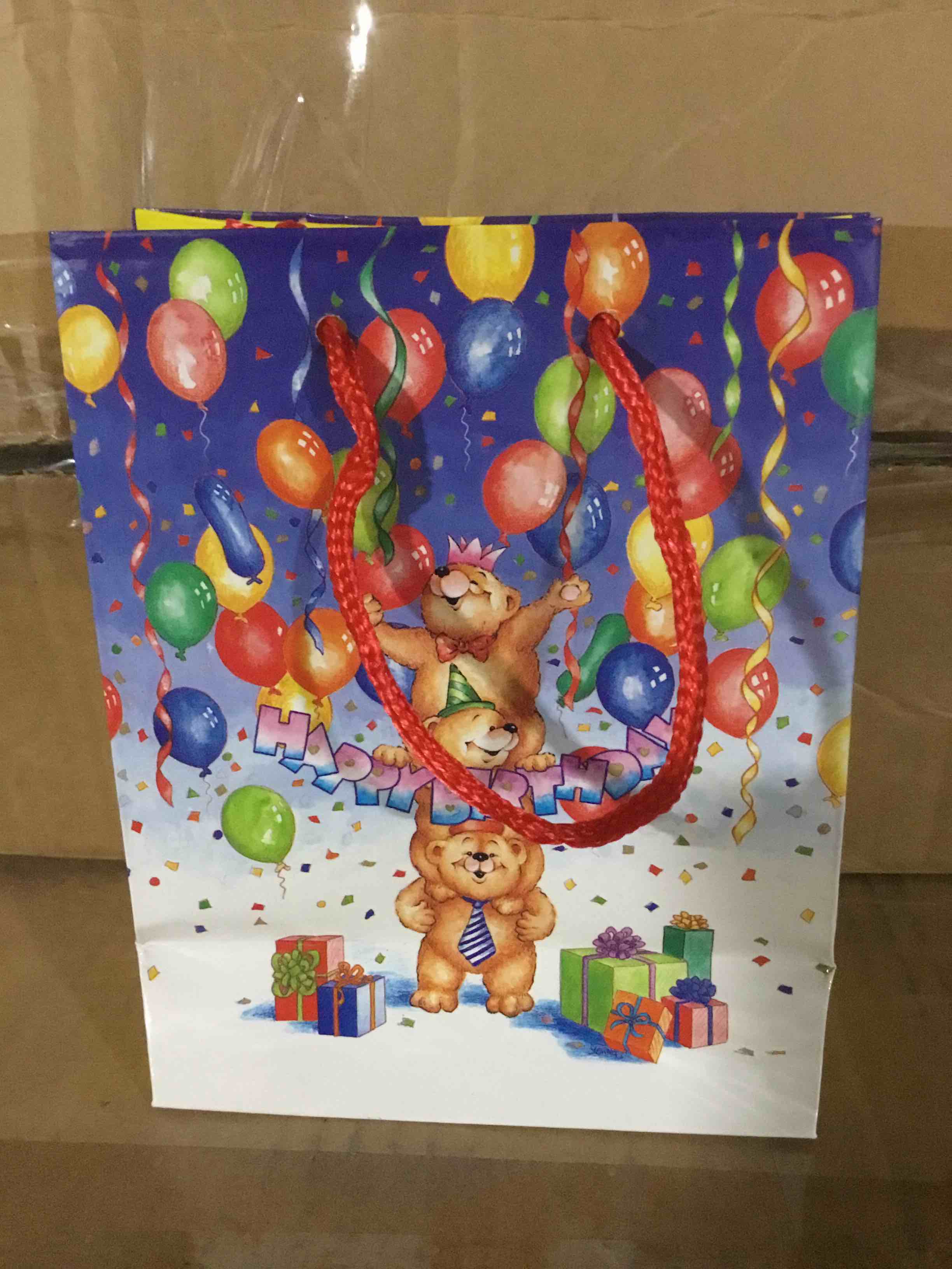 Box of 300 Small gift Bags with teddy Bears and Balloons for Birthdays