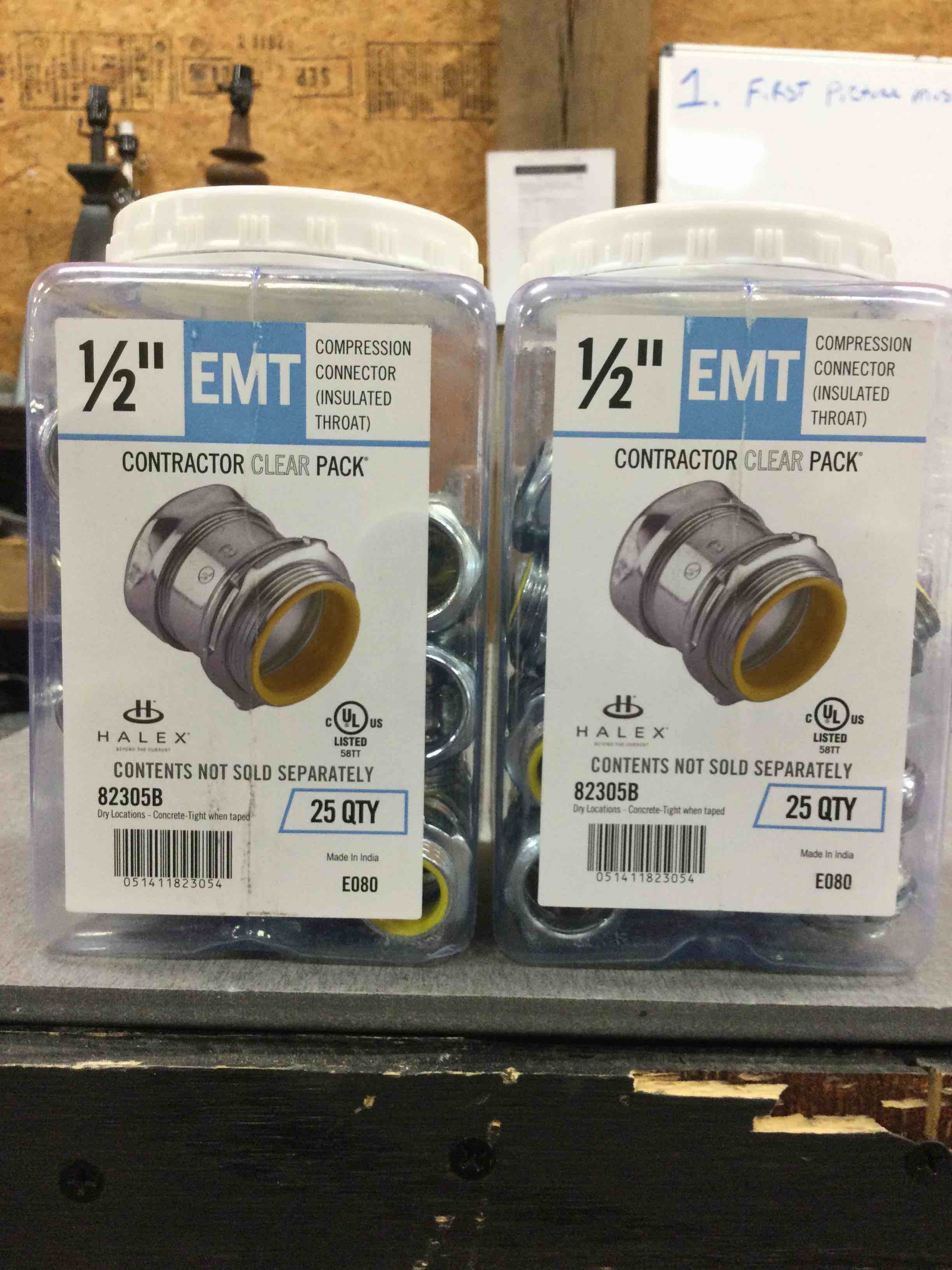 Halex 1/2 in. Electrical Metallic Tube (EMT) Compression Connector (25-Pack)