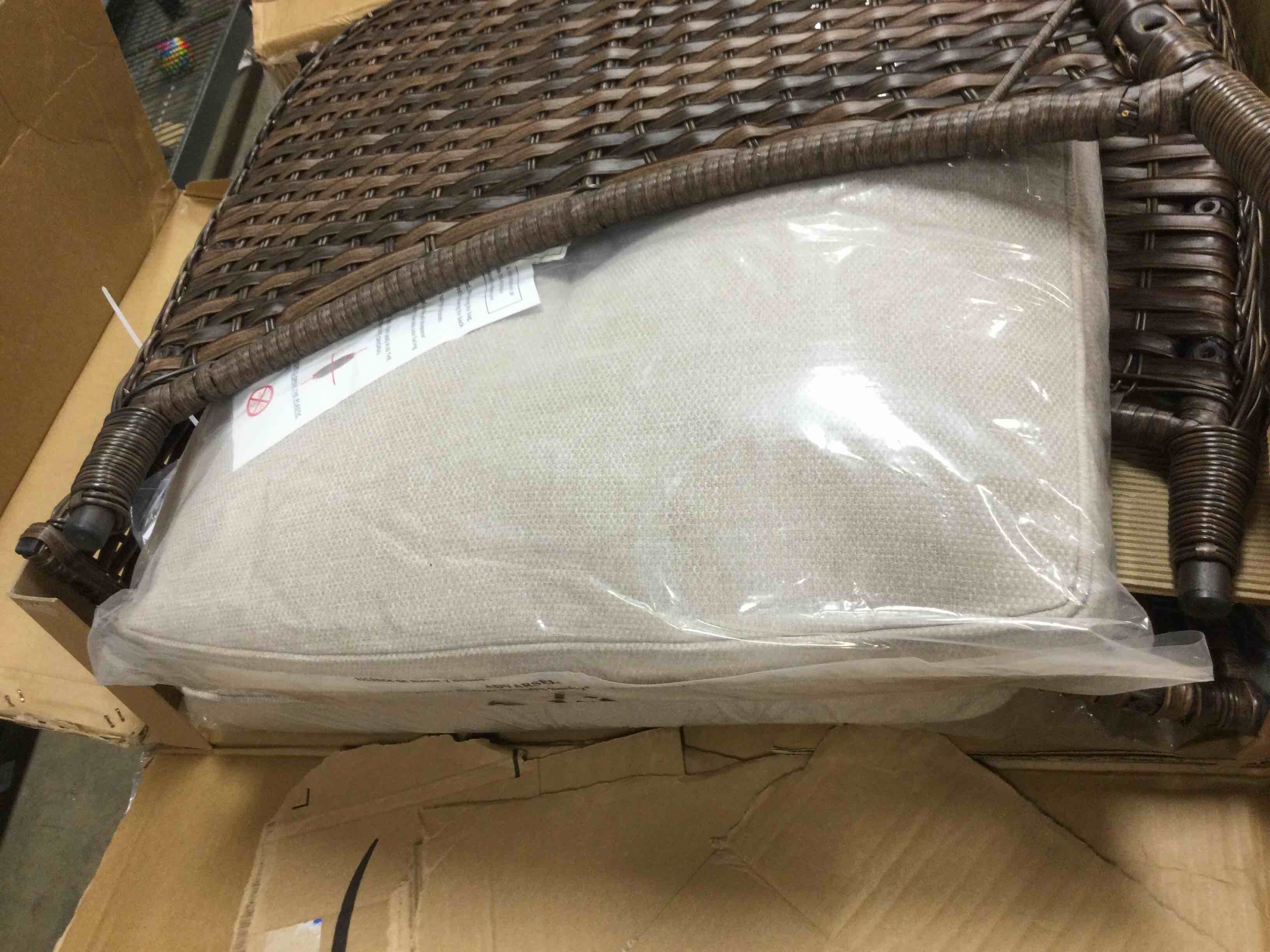 https://s3.amazonaws.com/lotting-images-prod/johnsoncity/GRA3451311_1754491630164.jpeg