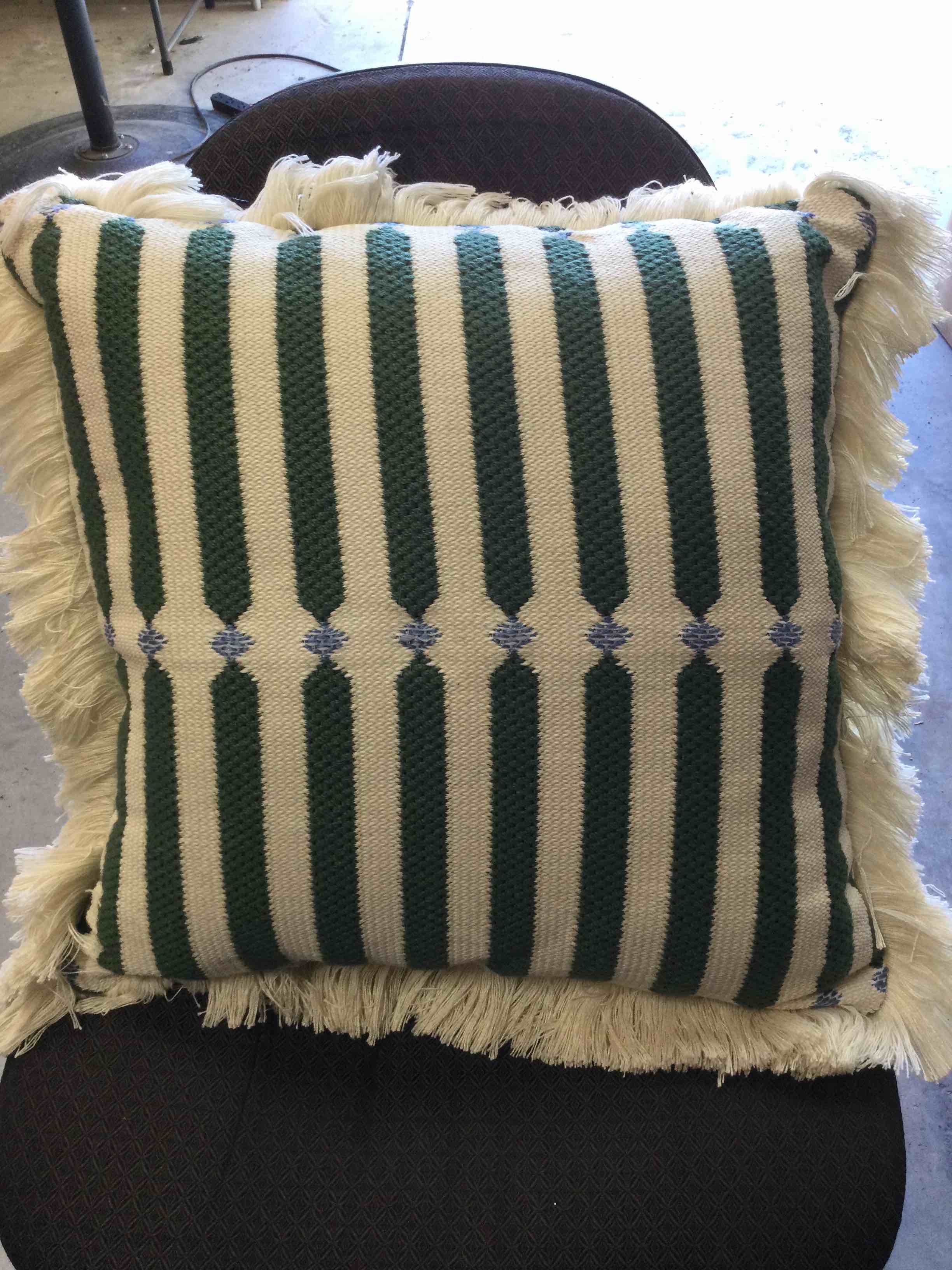 Hampton Bay Indoor/Outdoor Pillow - Endive