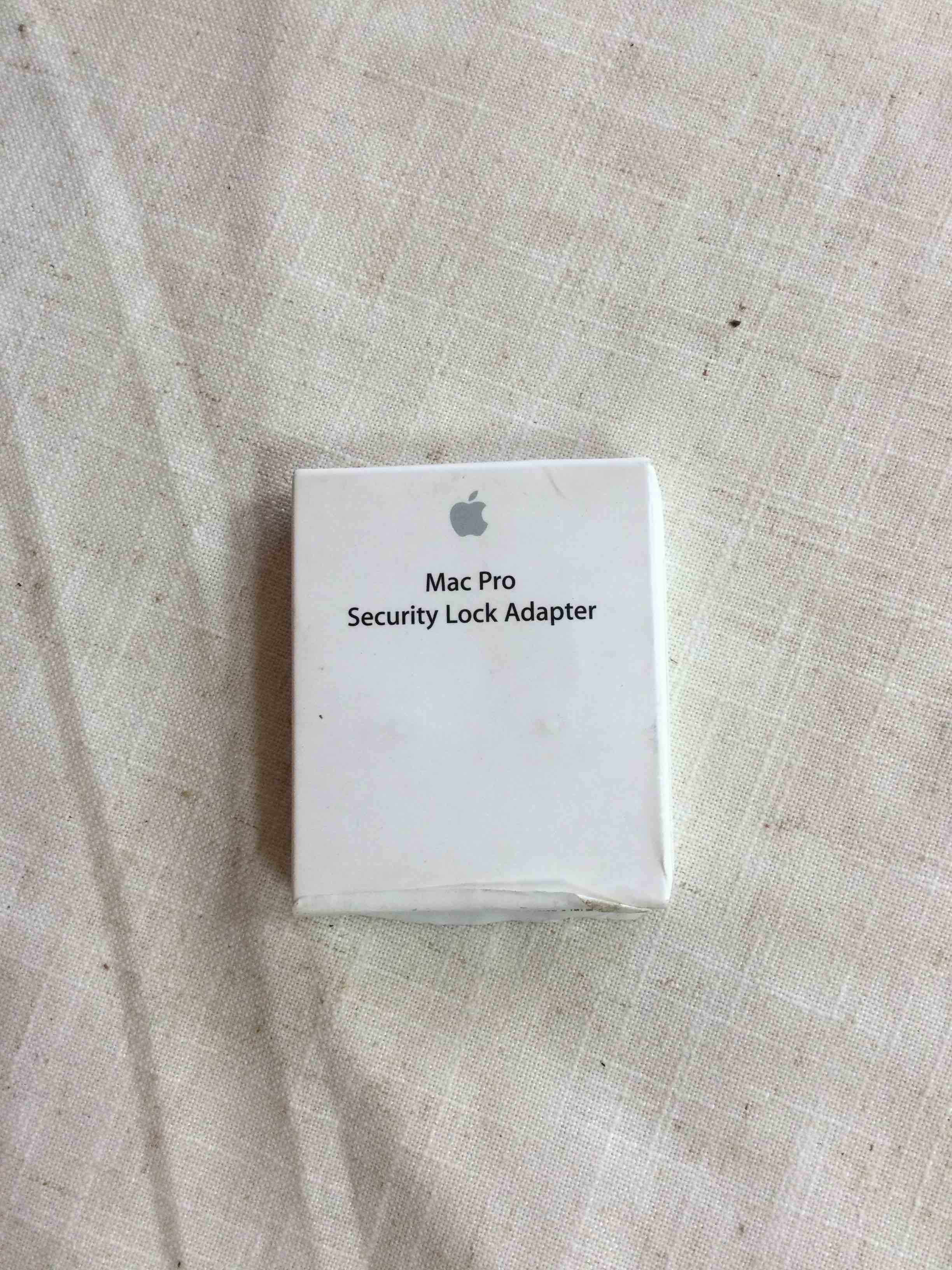 Mac Pro Security Lock Adapter (Late 2013)