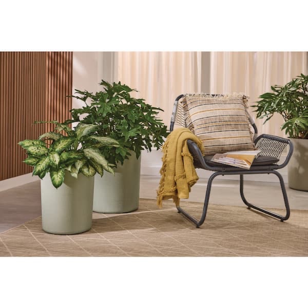 13 in. D x 15 in. H and 16 in. D x 18.3 in. H Harbor Gray Resin Planter - Nested Set 2 Planters