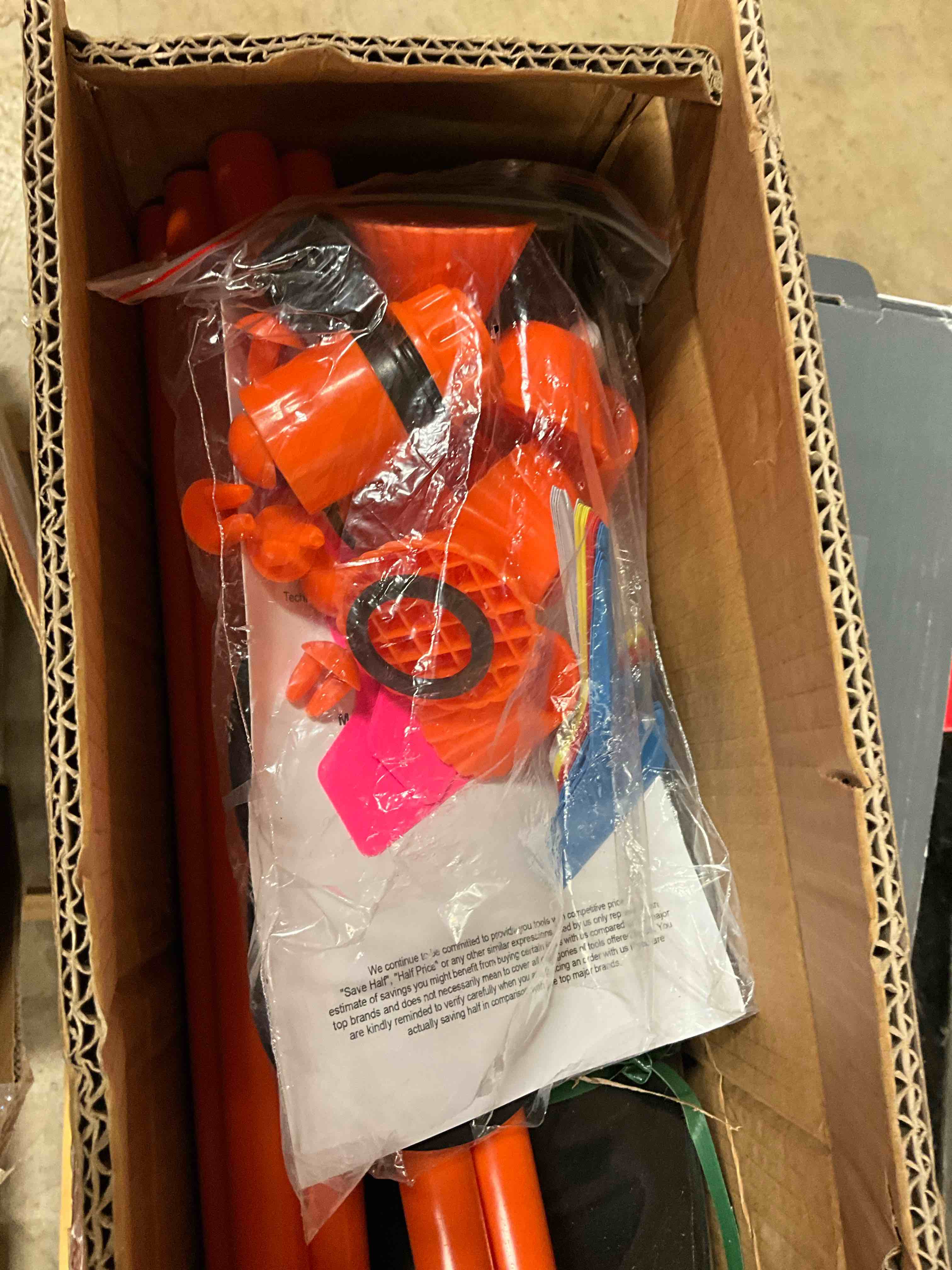 Condition photo showing New/Like New for Collapsible Rain Barrel, 100 Gal./380 l Portable Water Tank, PVC Rainwater Collection Barrel for Garden Water Catcher