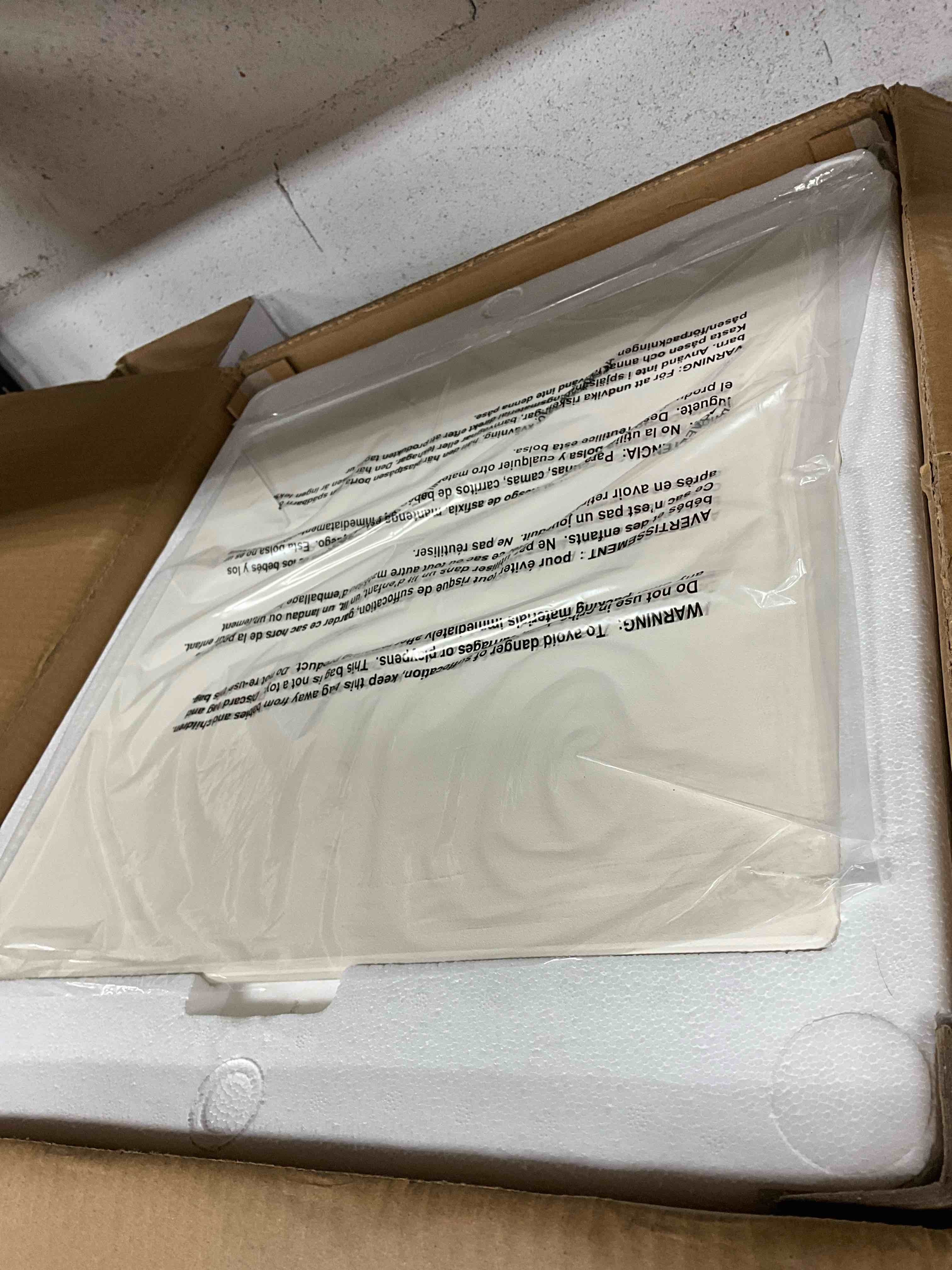 Condition photo showing Brand New for Masterbuilt® Gravity Series Outdoor Pizza Oven Accessory insert with Ceramic Pizza Stone, Porcelain-Coated Exterior with Stainless Steel Interior in Black, Model MB20181722