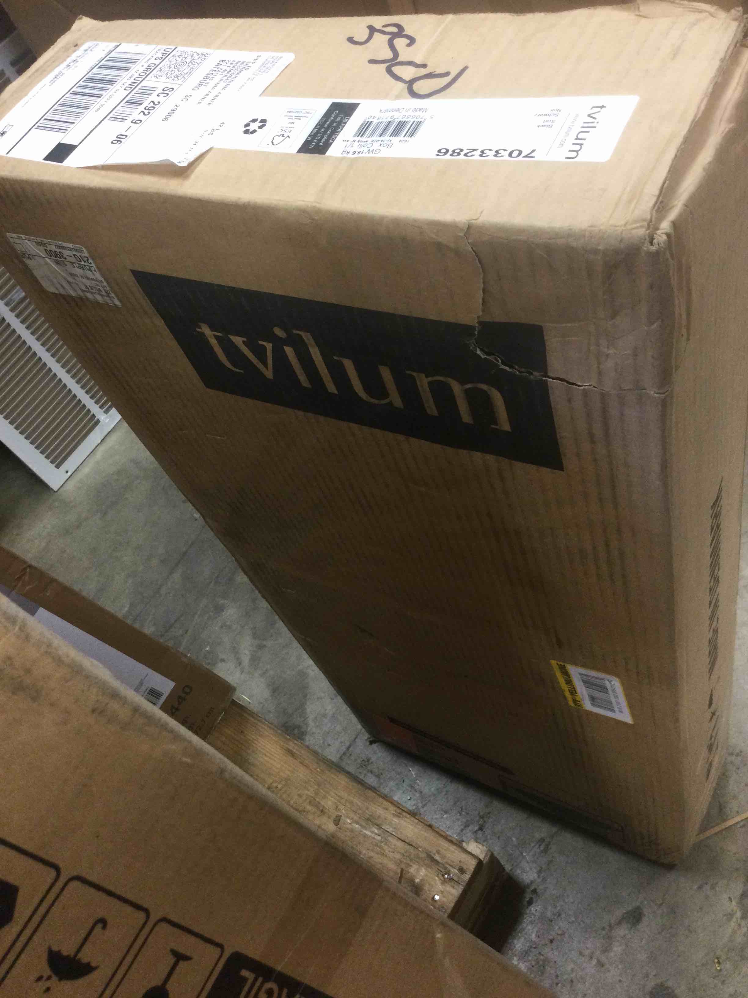 https://s3.amazonaws.com/lotting-images-prod/johnsoncity/GRA3452441_1776869338003.jpeg