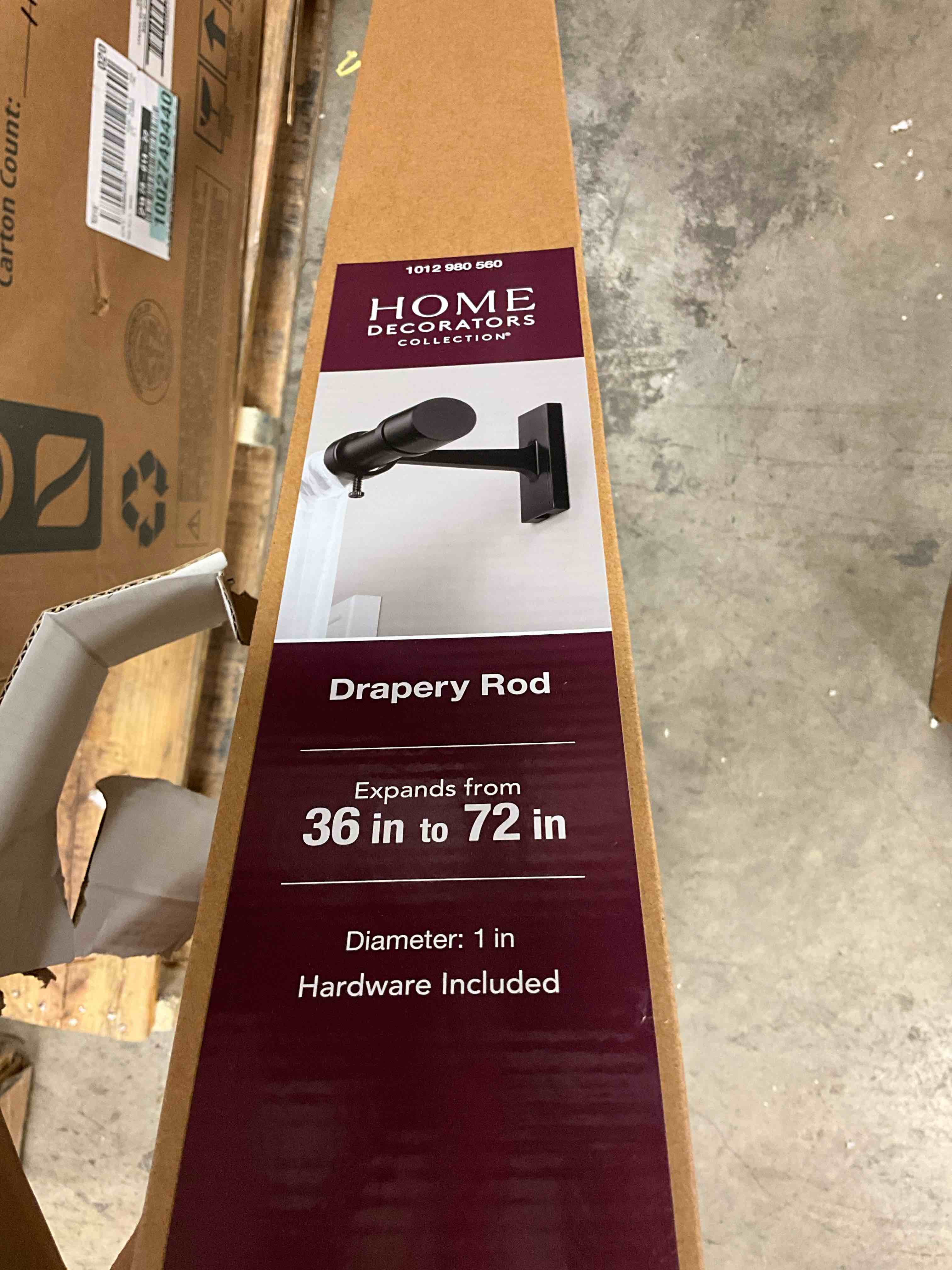 Condition photo showing Good Condition for 36 in. - 72 in. telescoping 1 in single rod deco bracket kit in matte black with elevated cap finial