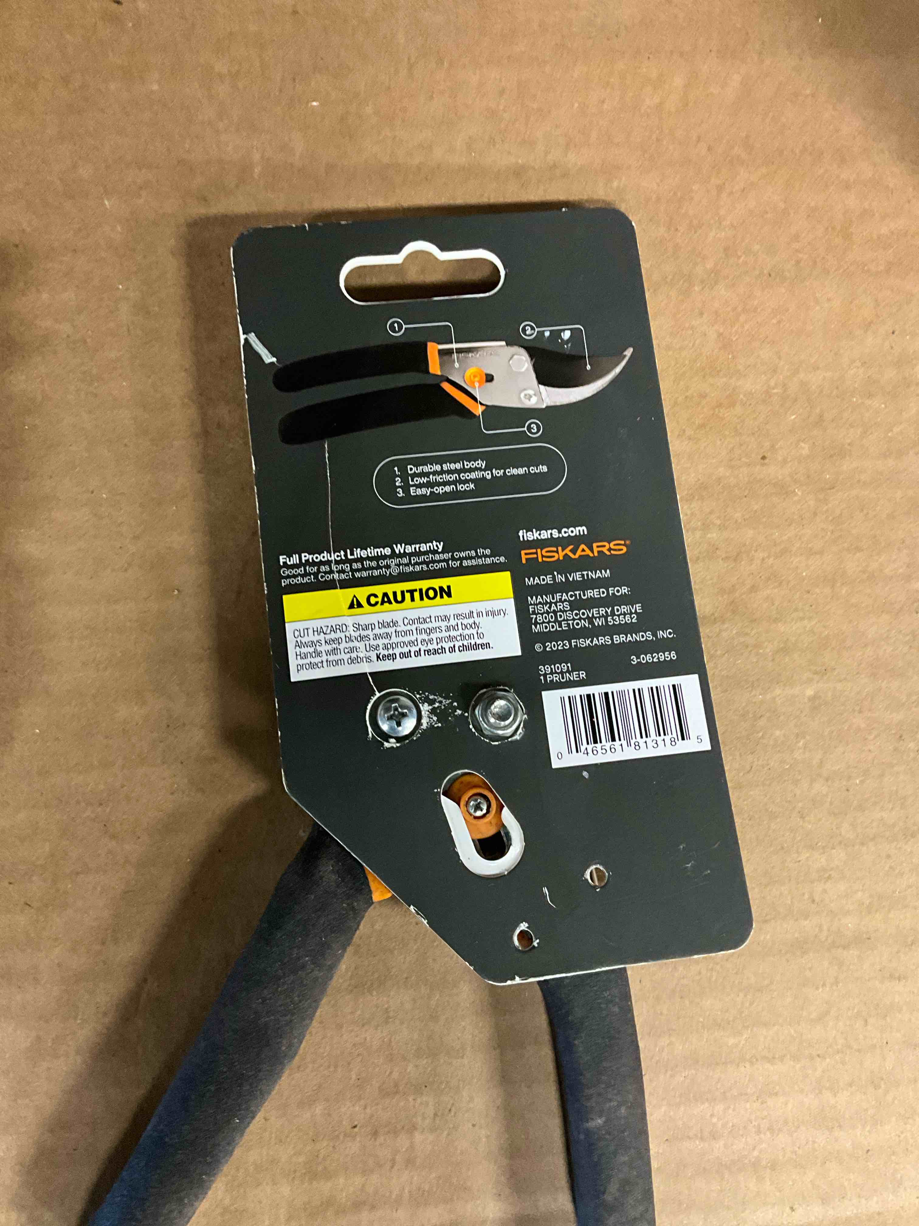 https://s3.amazonaws.com/lotting-images-prod/johnsoncity/GRA3452483_1776977117183.jpeg