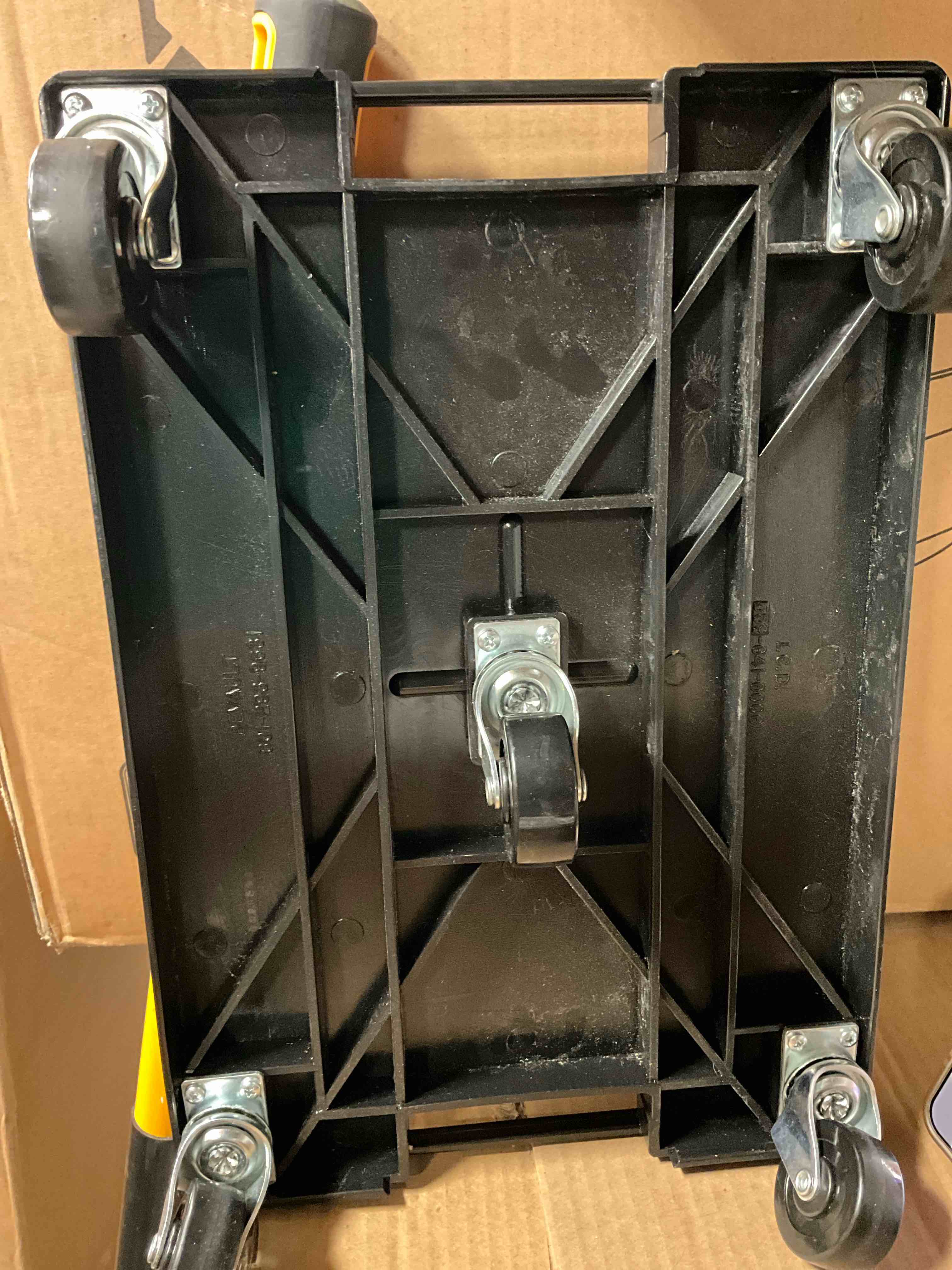 https://s3.amazonaws.com/lotting-images-prod/johnsoncity/GRA3452503_1777561234940.jpeg