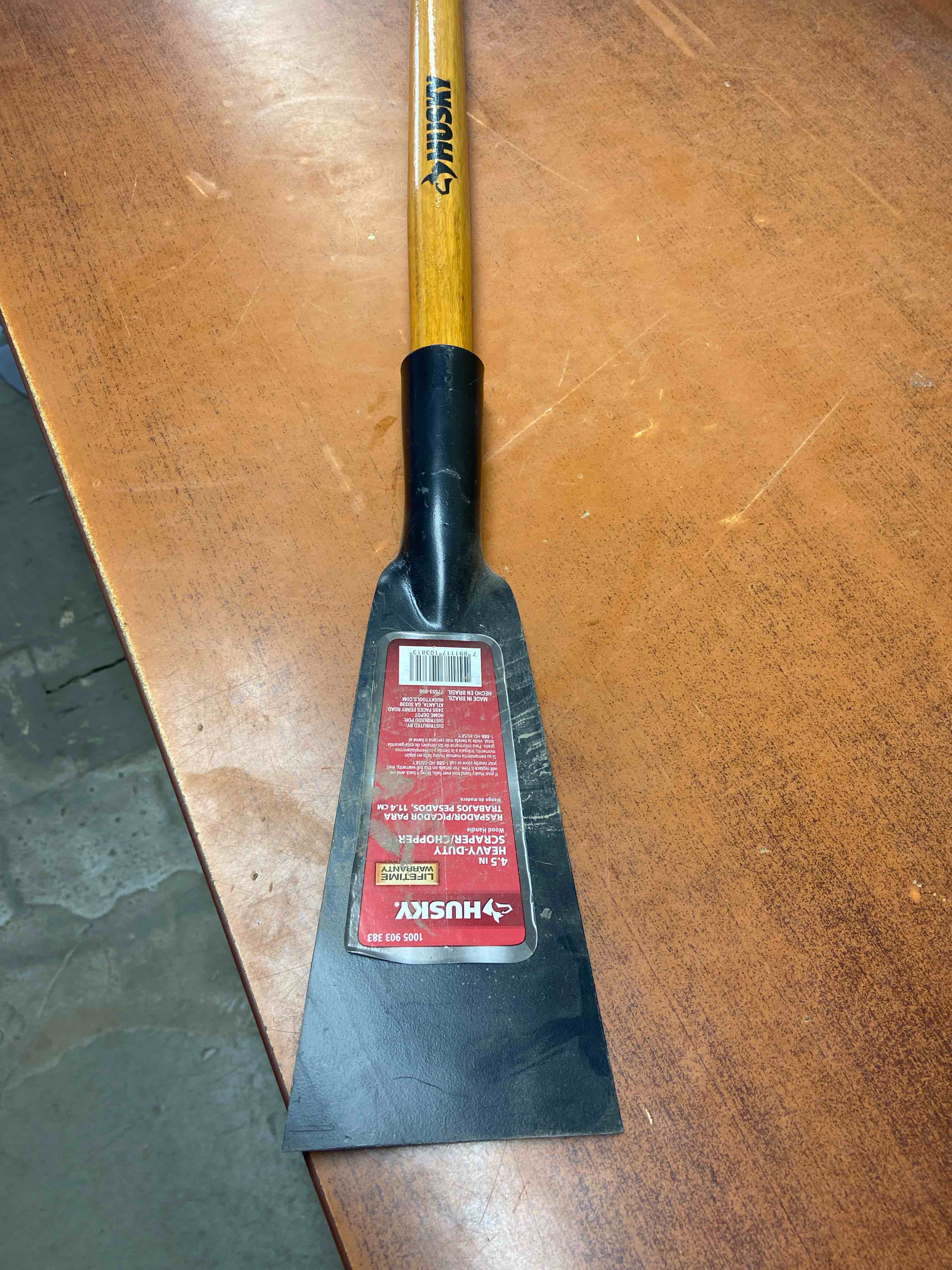 Condition photo showing New/Like New for 51 in. carbon steel blade ice scraper