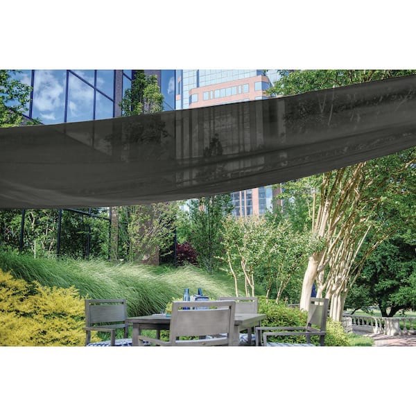 Condition photo showing New/Like New for vigoro shade fabric 6’x50’