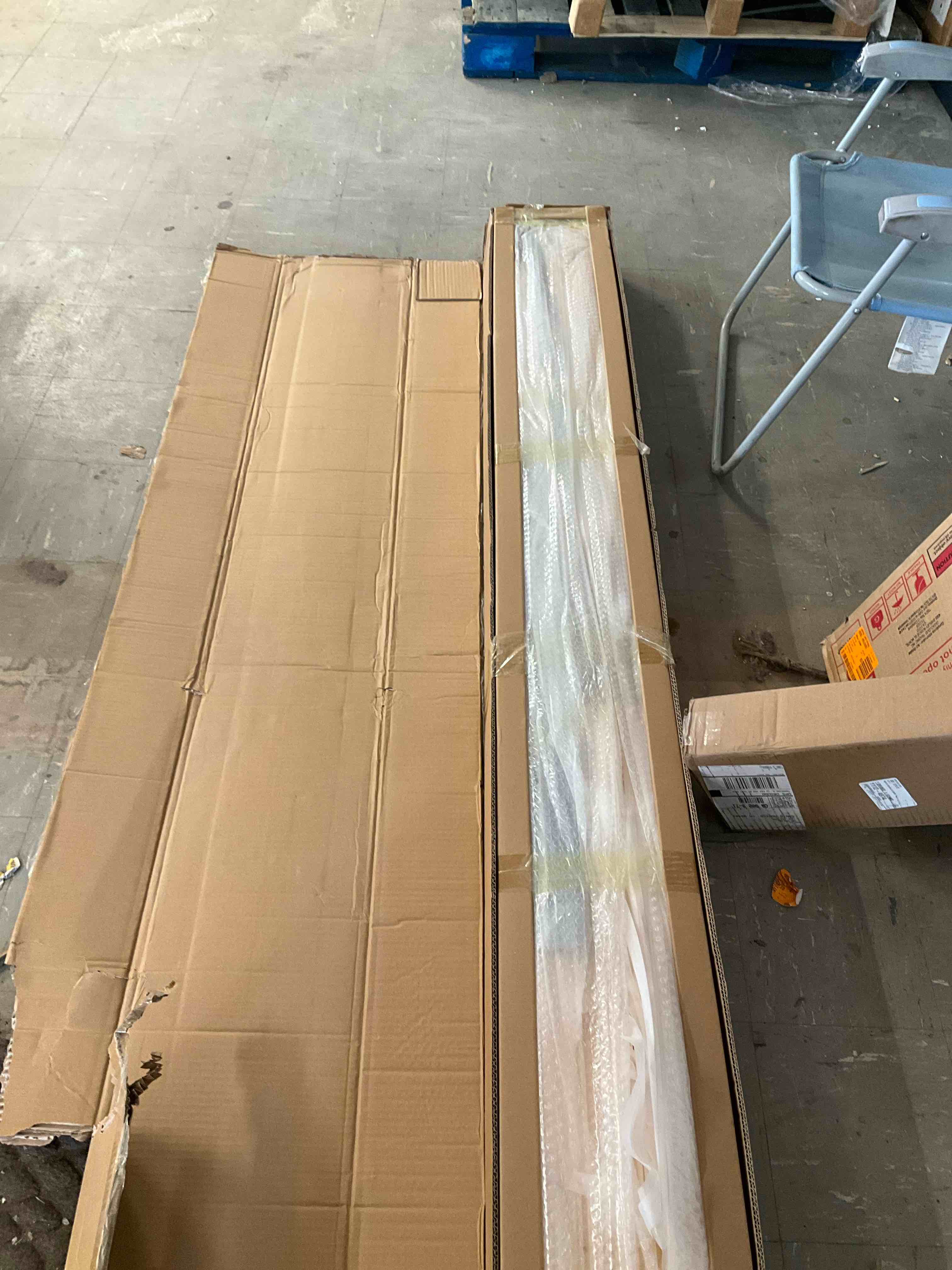 Condition photo showing New/Like New for barn door and hardware kit, 30 x 84 x 1.38 in. wood sliding barn door, smoothly and quietly, access door by vevor wideky applicable in your home selected natural spruce material strong load-bearing capacity