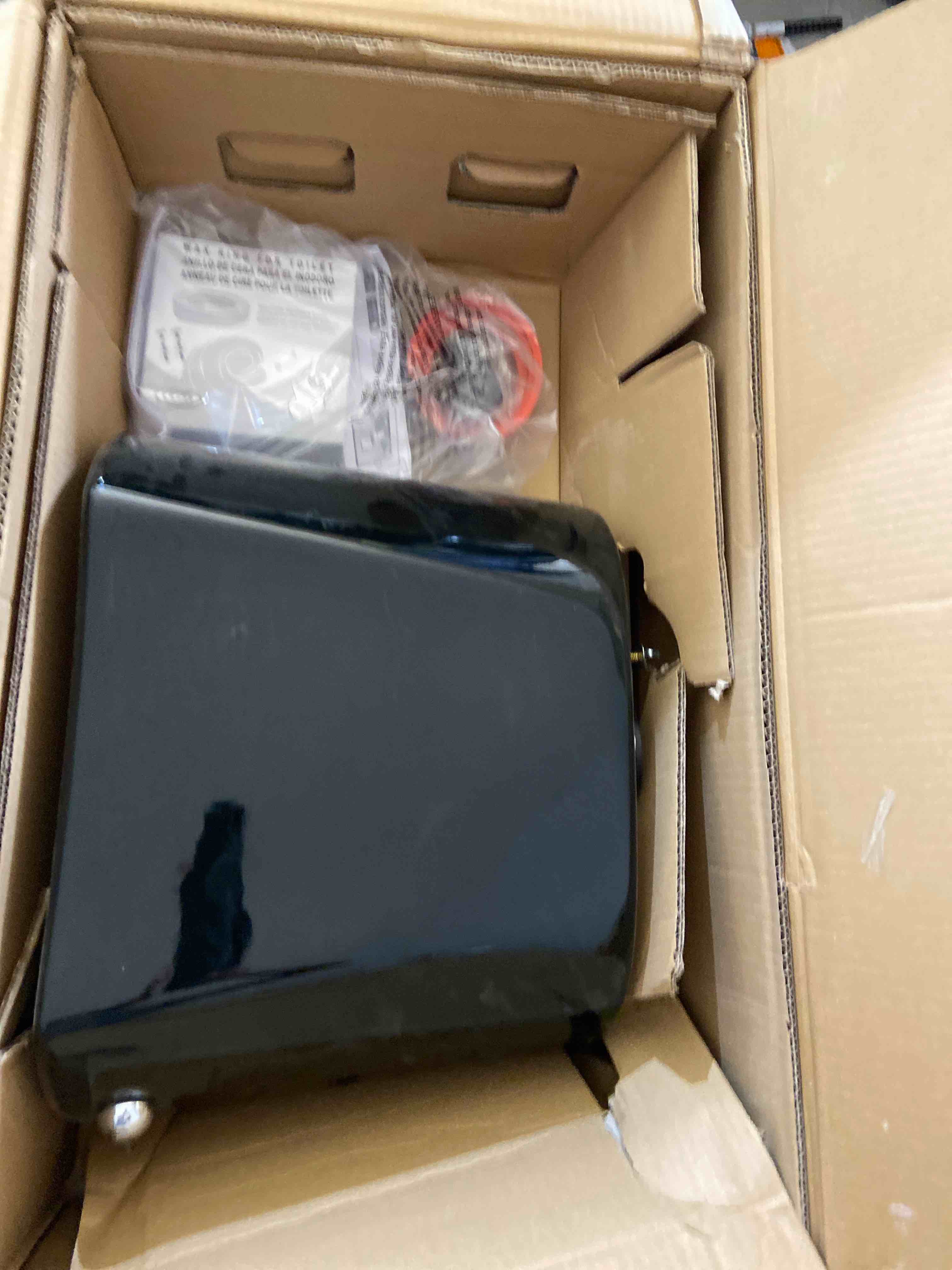 https://s3.amazonaws.com/lotting-images-prod/johnsoncity/GRN3401266_1691680276842.jpeg