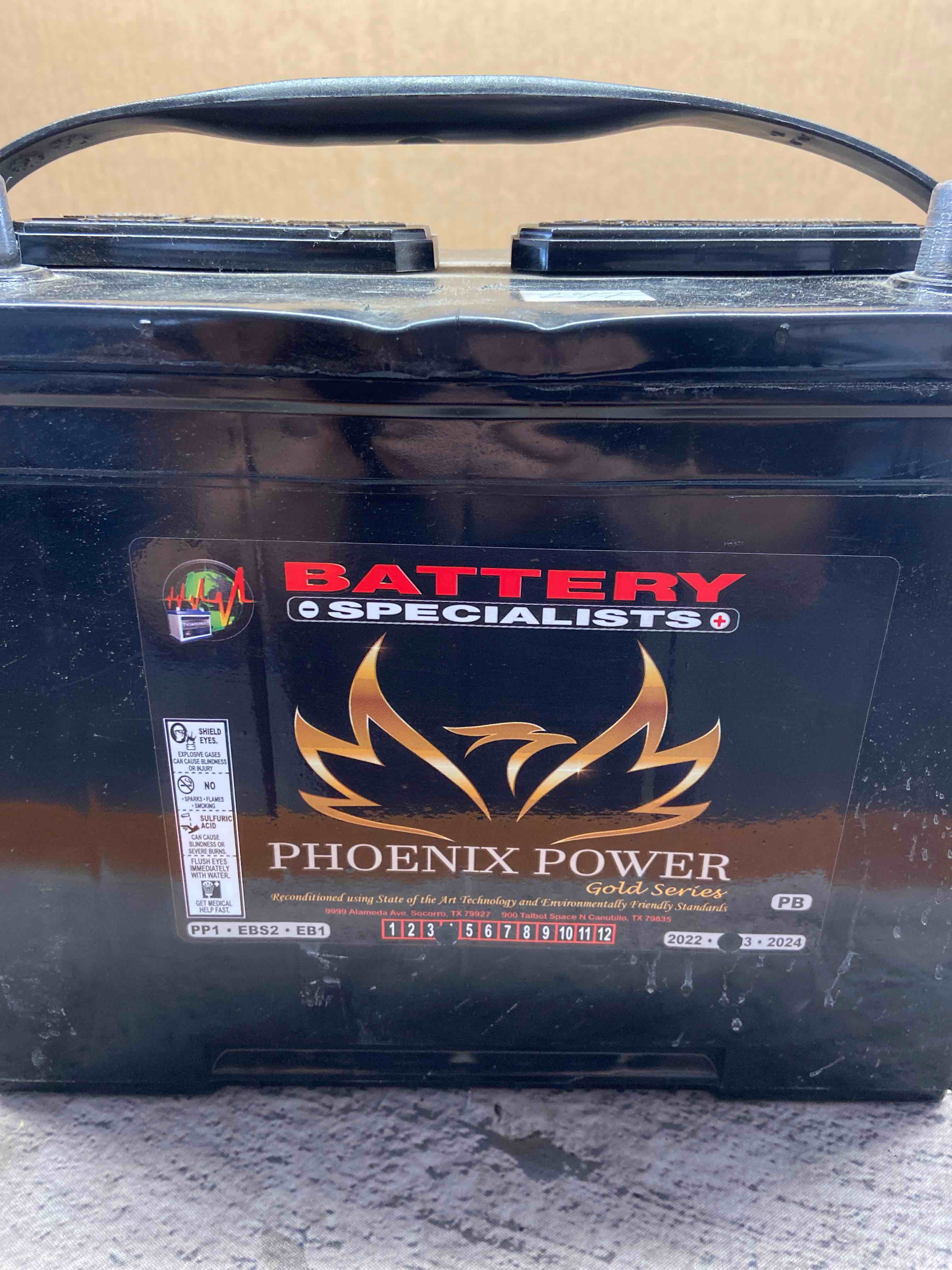 Refurbished car battery phoenix power 24 F top mount