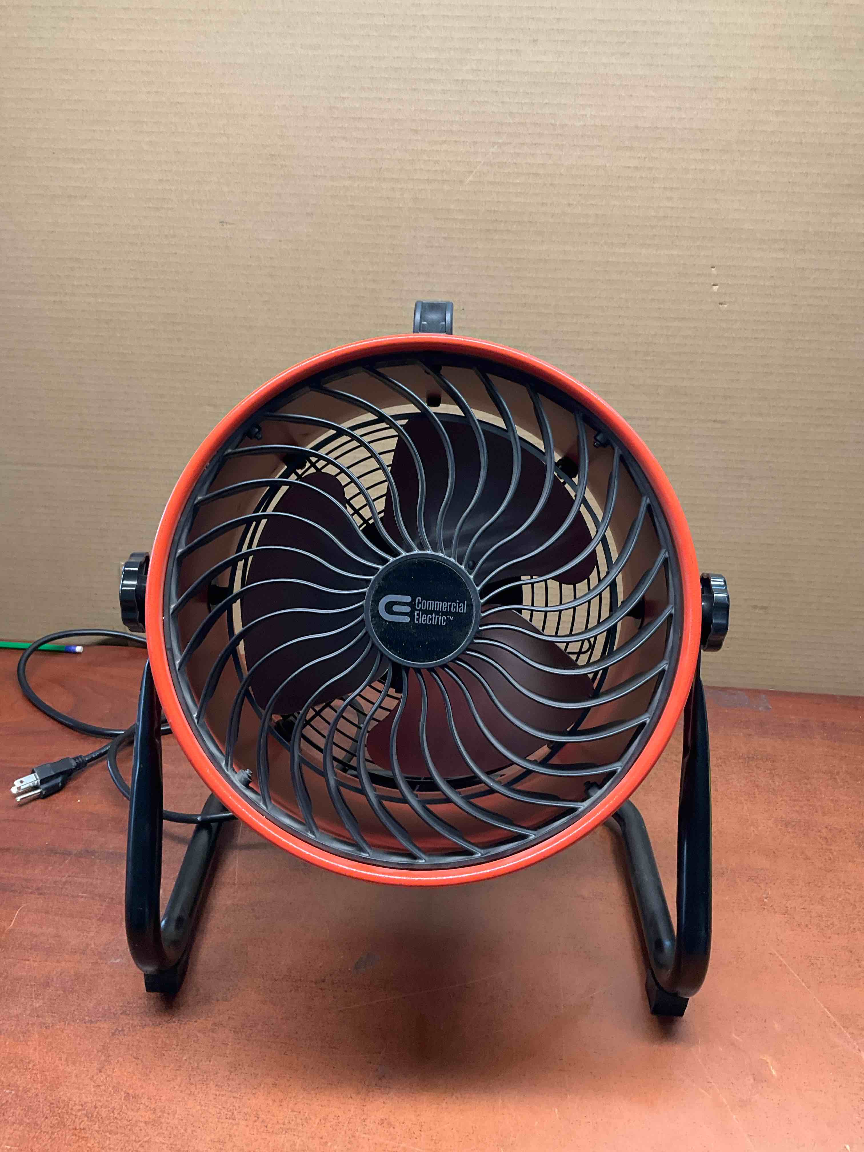 Commercial Electric 12” turbo floor fan** not in original packaging **