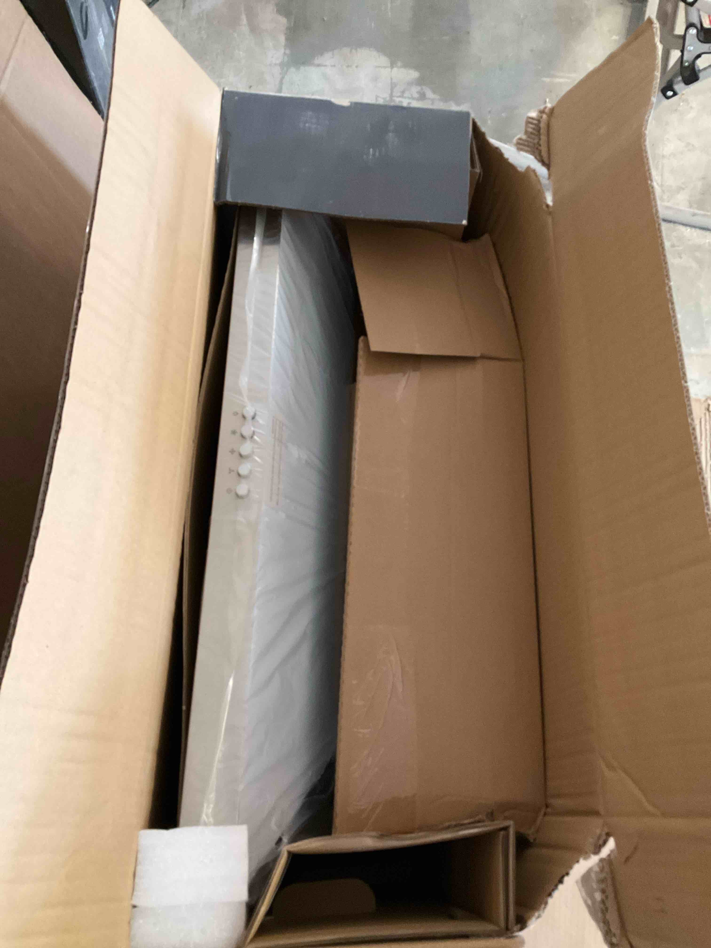 https://s3.amazonaws.com/lotting-images-prod/johnsoncity/GRN3403145_1753467523553.jpeg