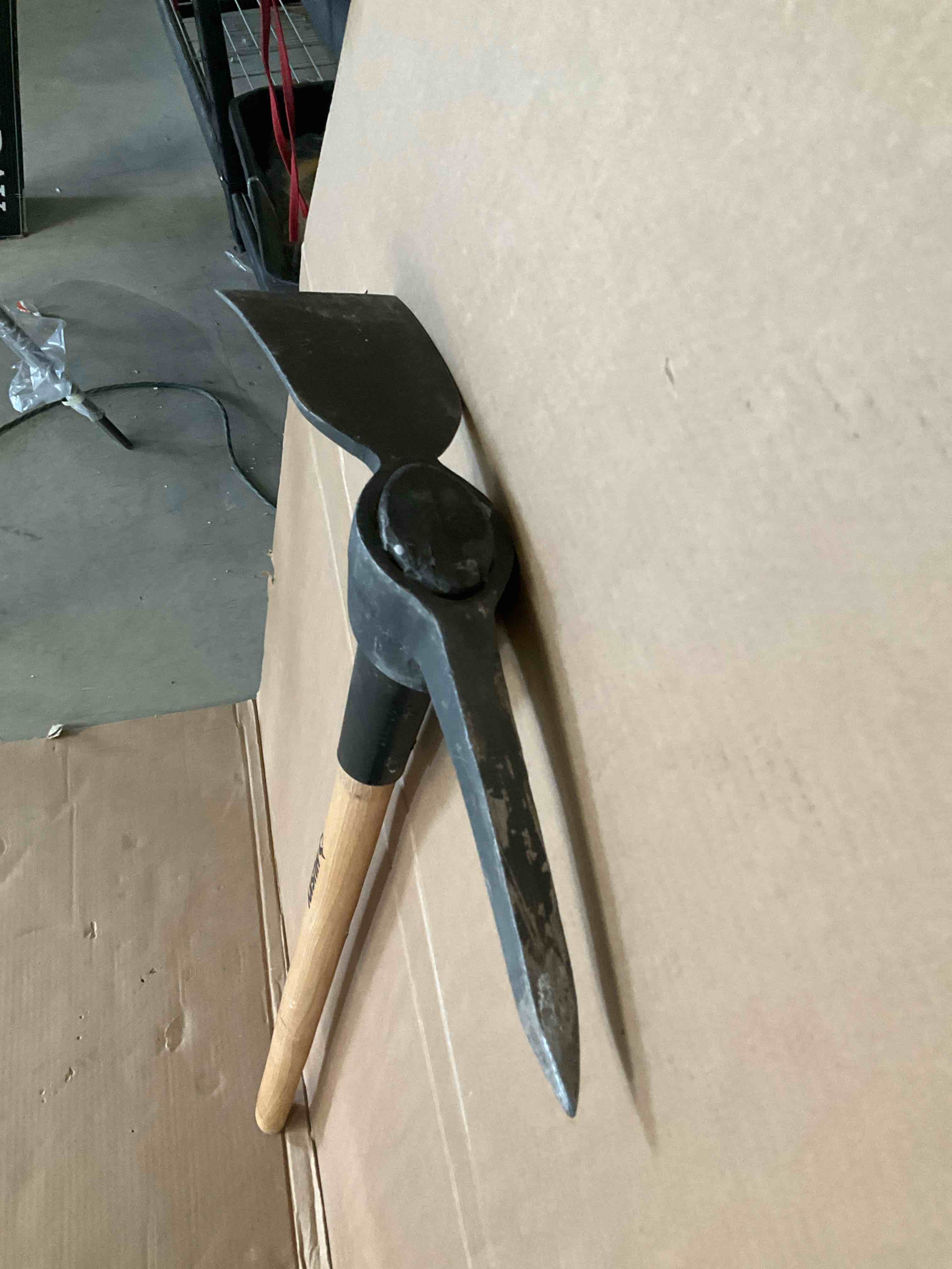 https://s3.amazonaws.com/lotting-images-prod/johnsoncity/GRN3403166_1753474594683.jpeg