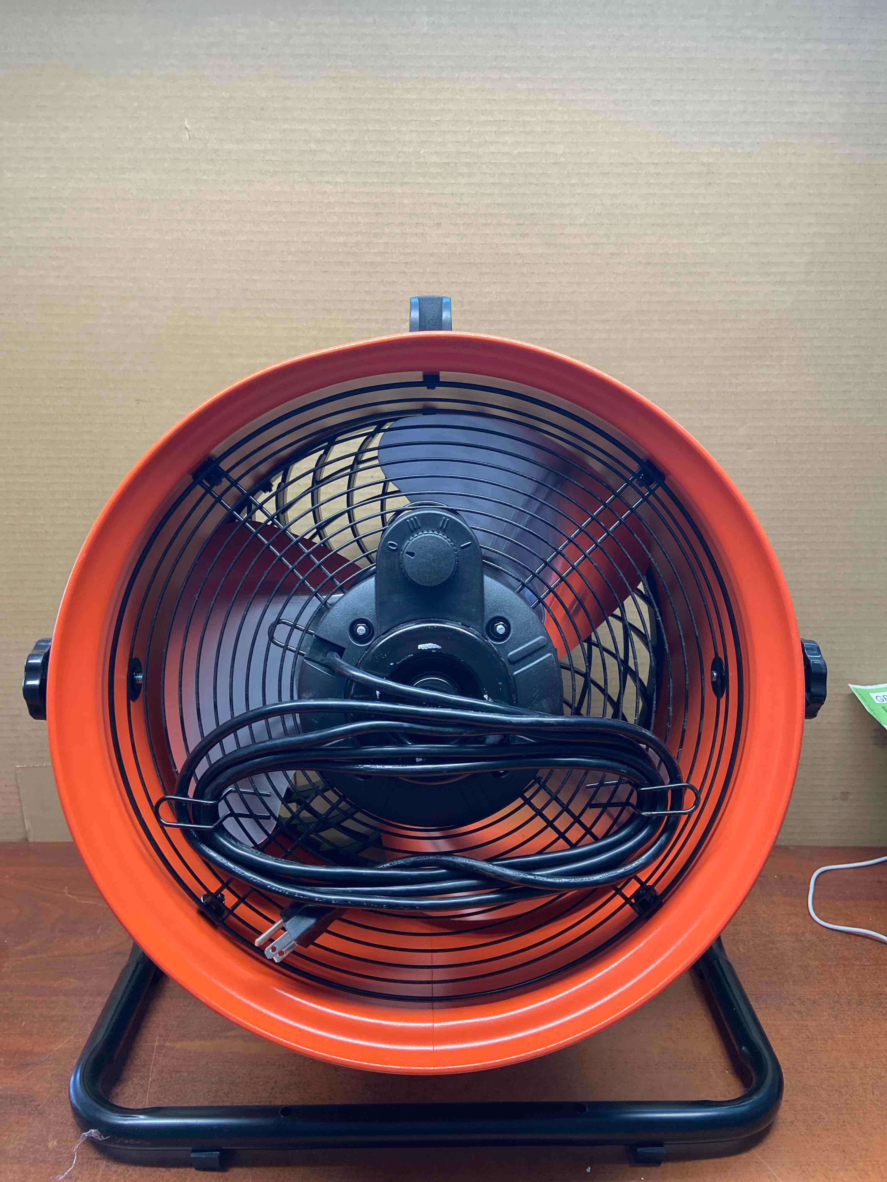 https://s3.amazonaws.com/lotting-images-prod/johnsoncity/GRN3403256_1756494357744.jpeg
