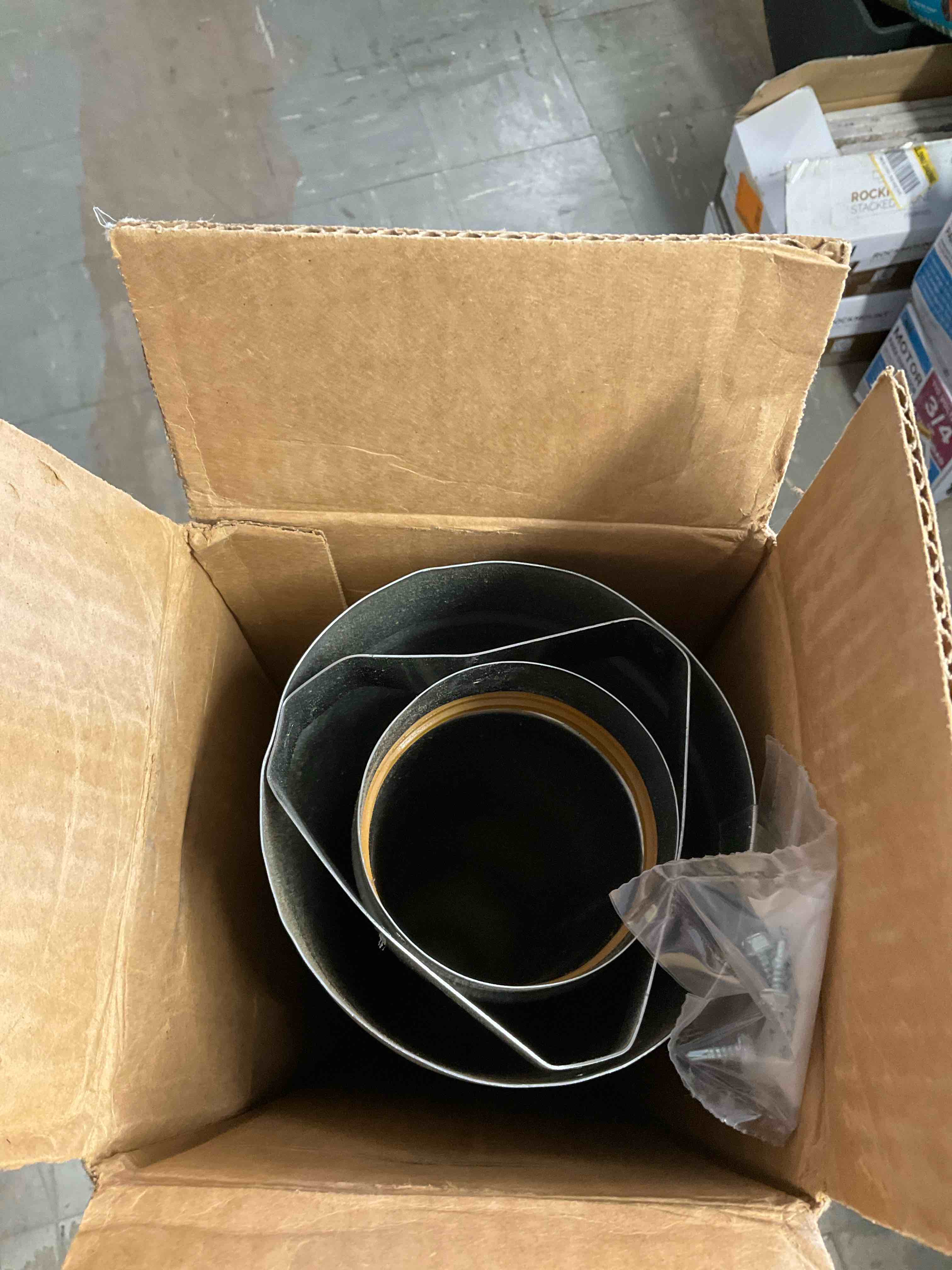 https://s3.amazonaws.com/lotting-images-prod/johnsoncity/GRN3403300_1757522643671.jpeg