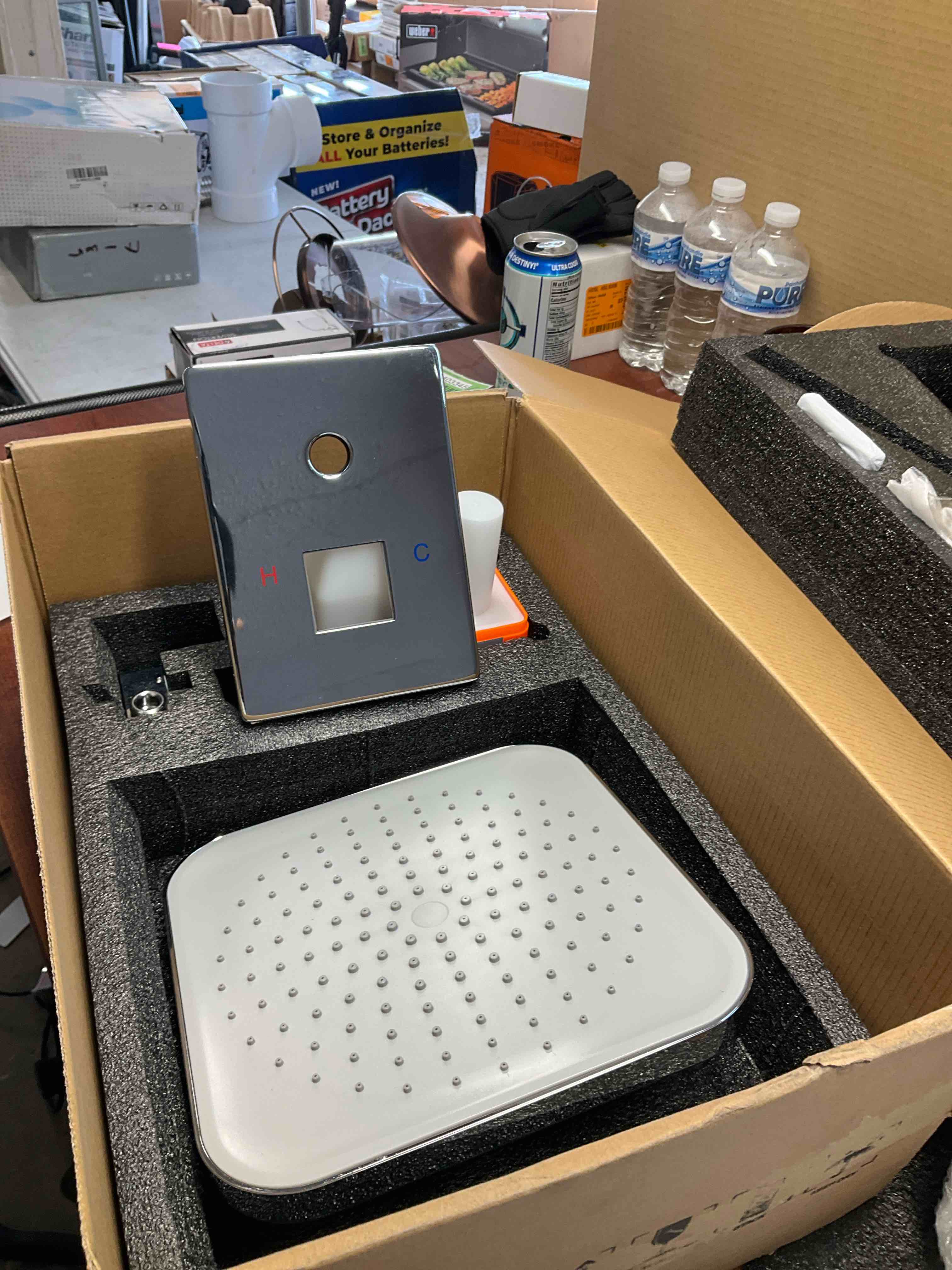 https://s3.amazonaws.com/lotting-images-prod/johnsoncity/GRN3403338_1758126432614.jpeg
