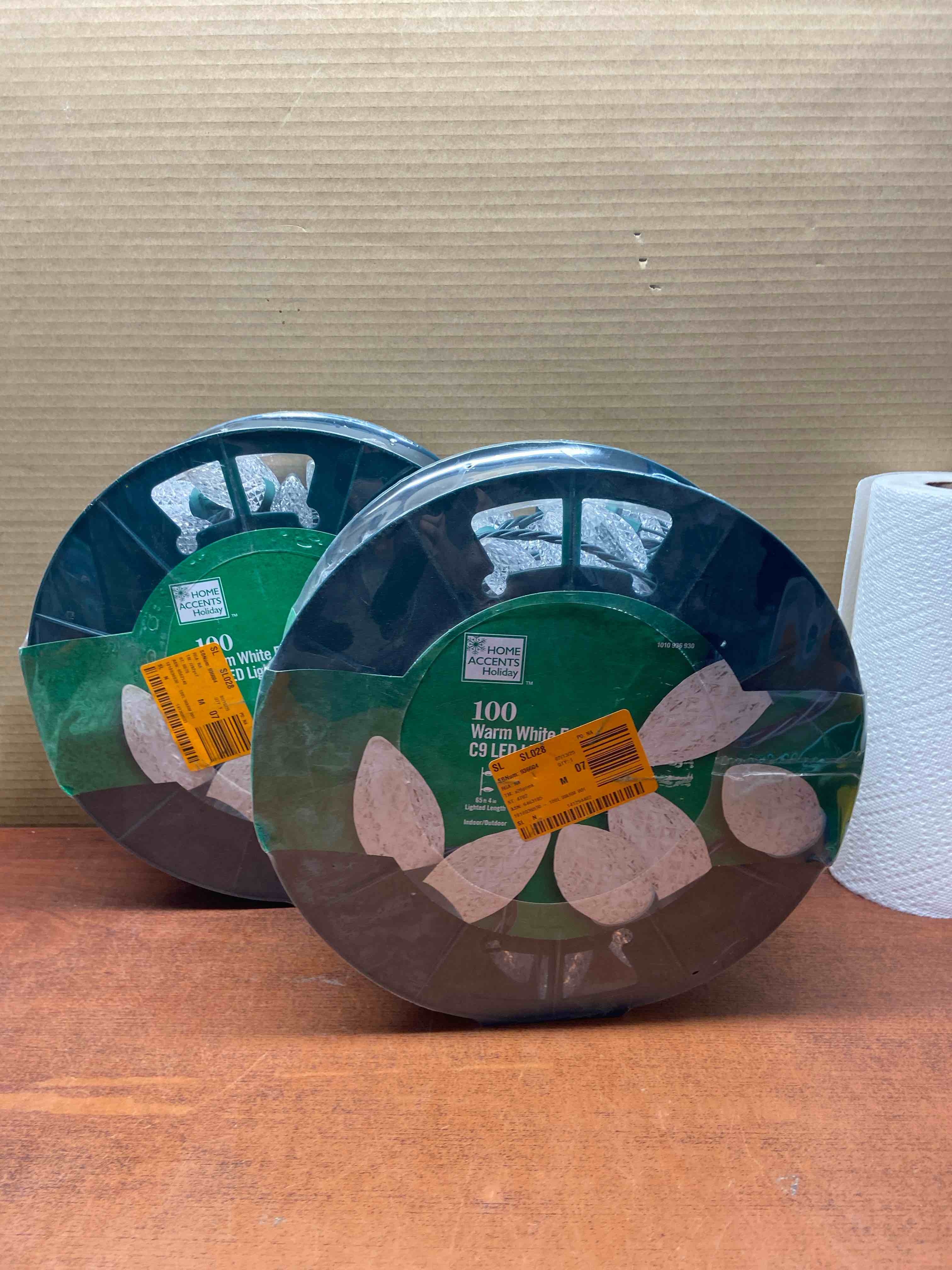 100 Count Warm White Faceted C9 LED Lights