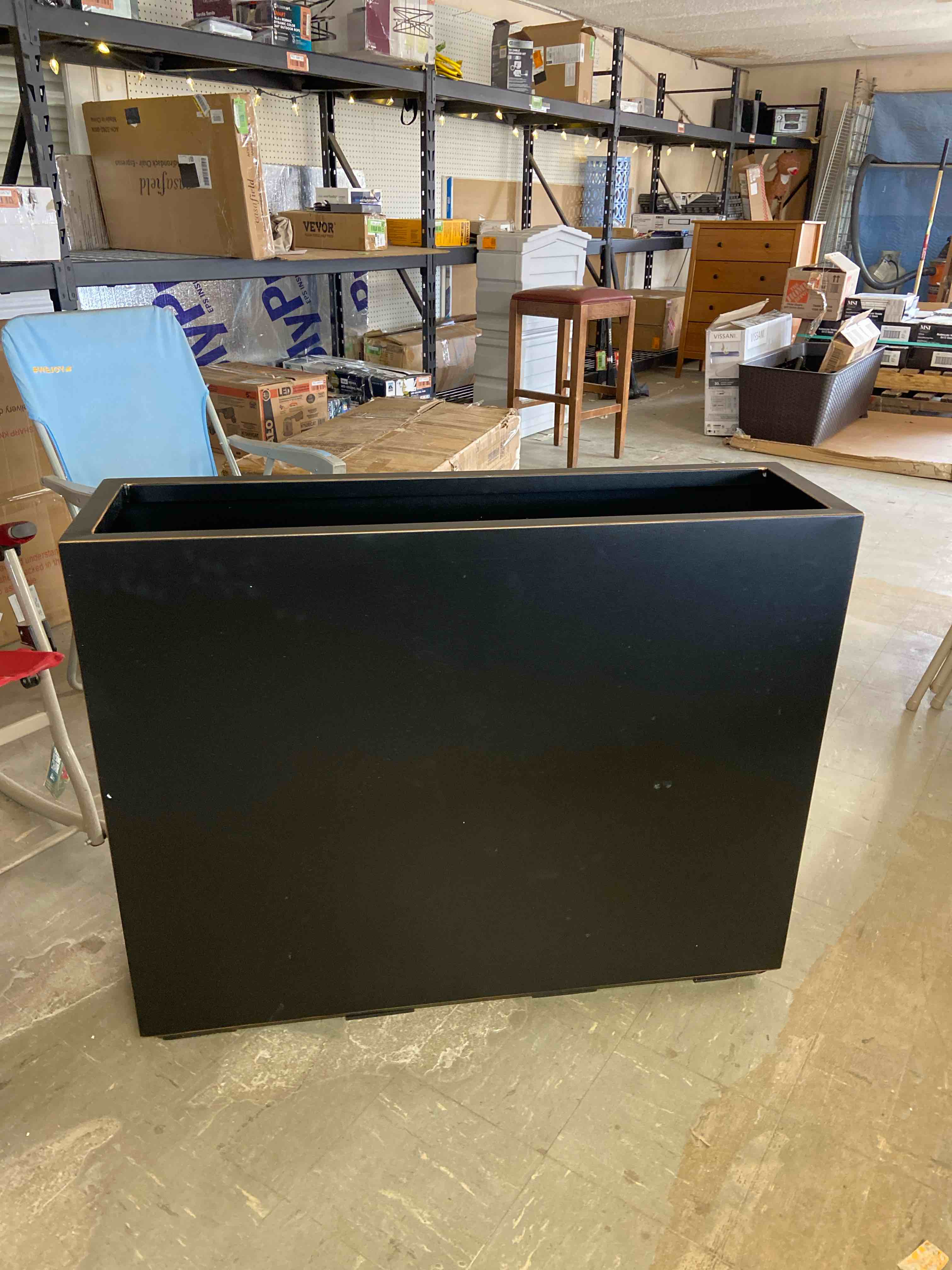 Last One To Hit The Bid Button Wins!!