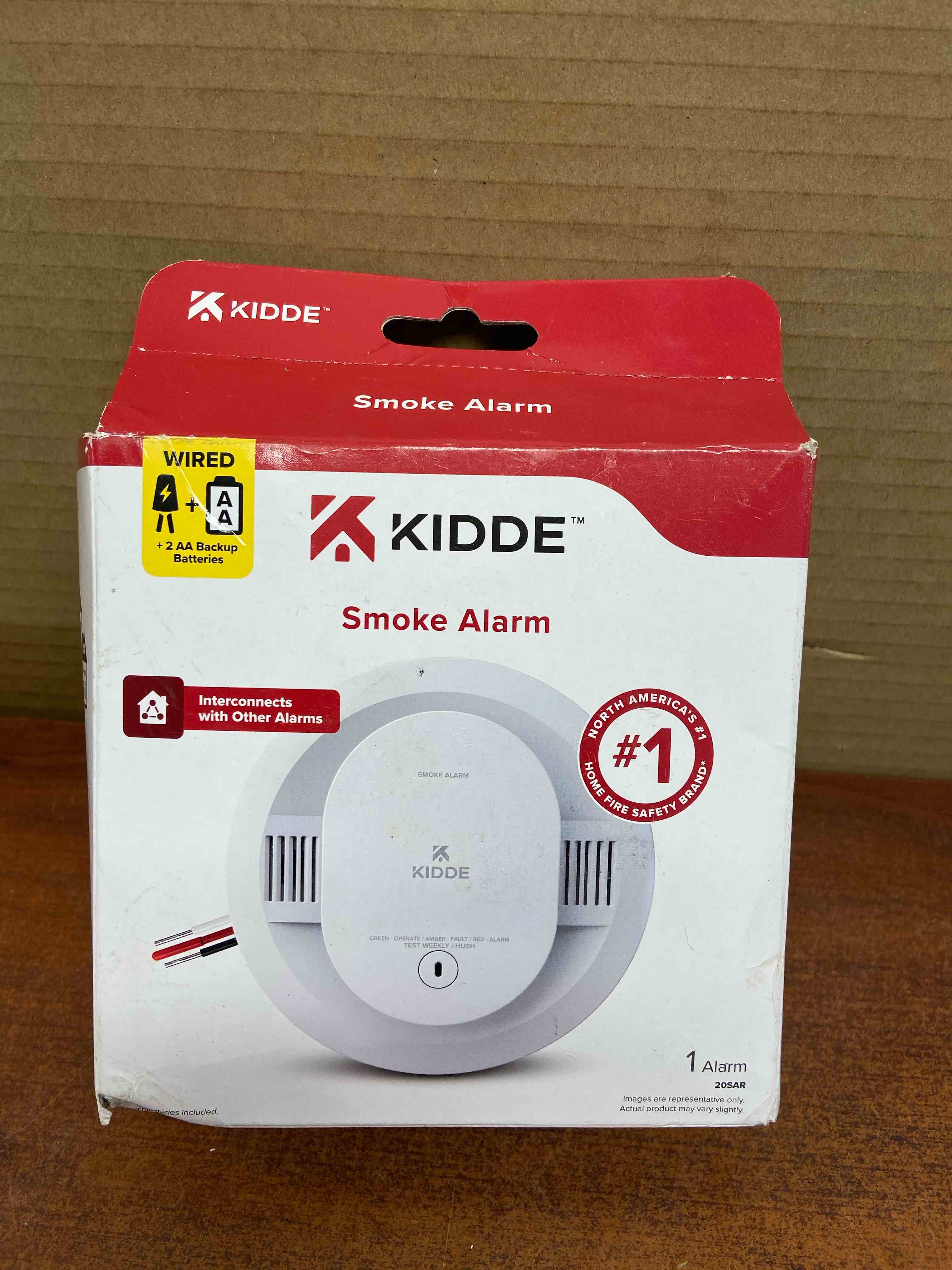 Hardwired Interconnected Smoke Detector with Photoelectric Sensor