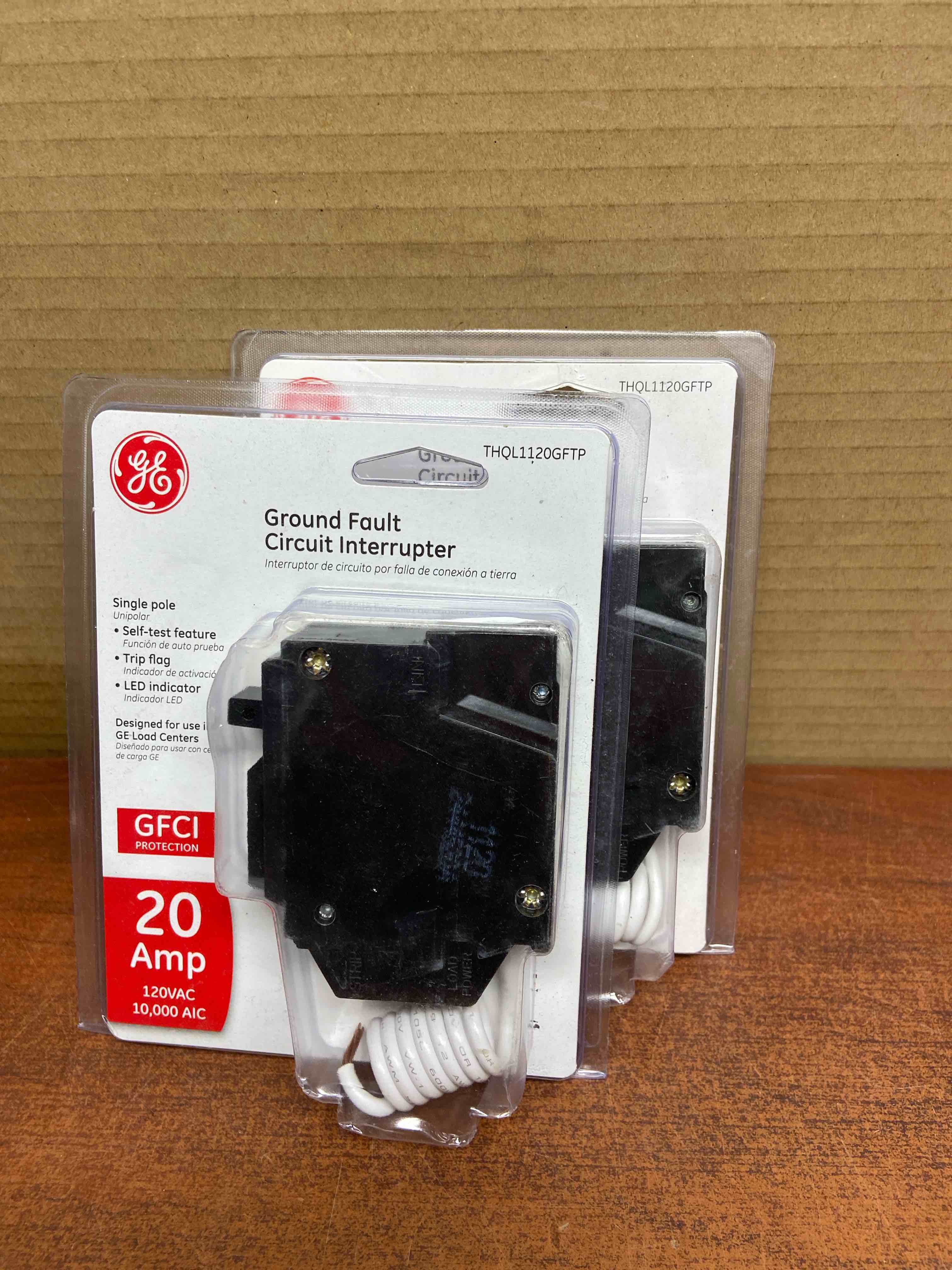 GE Industrial THQL1120GFTP Ground Fault Breaker  Single Pole  20 Amp  Self Test - Quantity 1