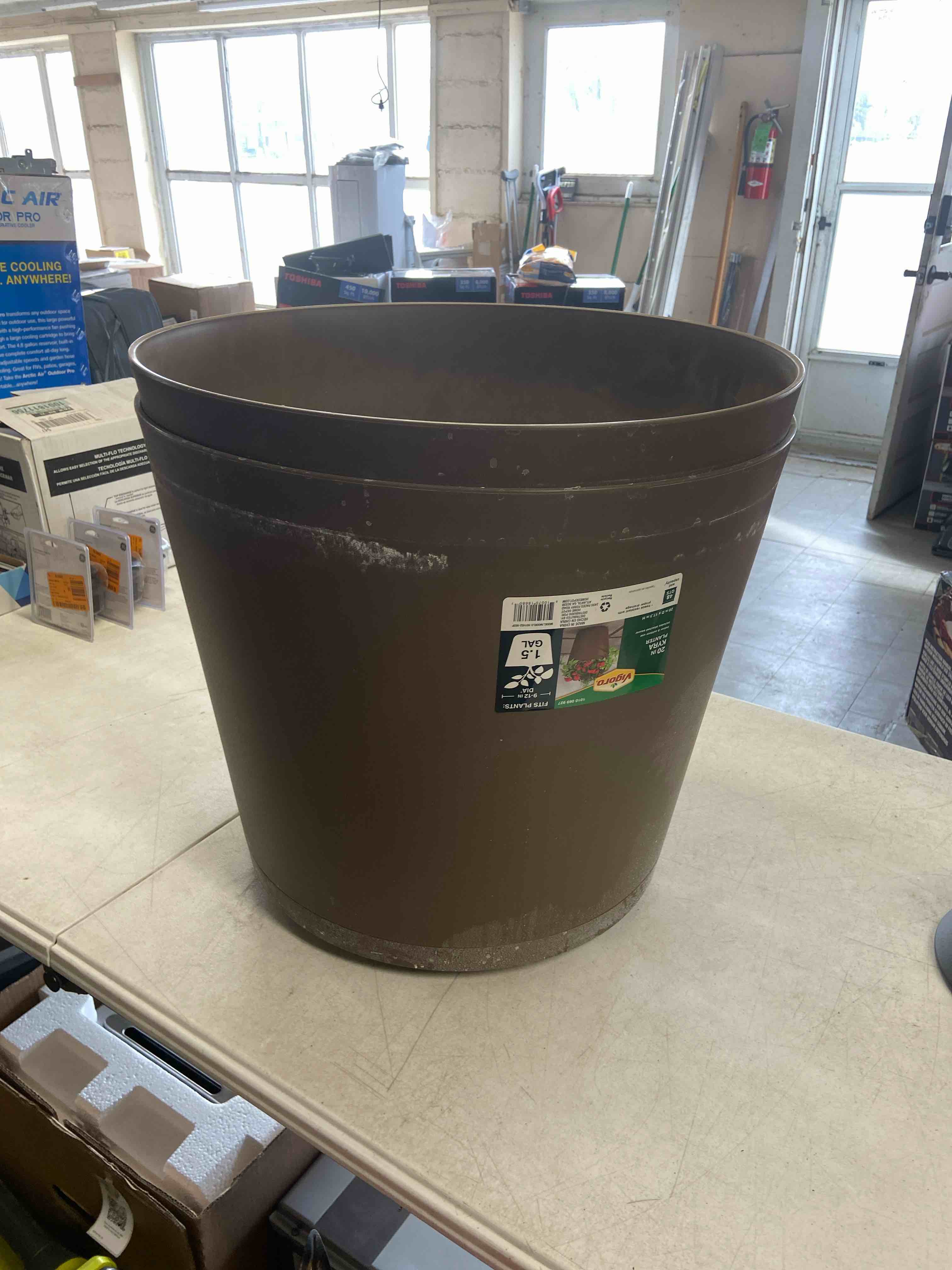 Condition photo showing New/Like New for 20 in. Kyra Large Chocolate Resin Planter (20 in. D x 17.3 in. H) with Attached Saucer