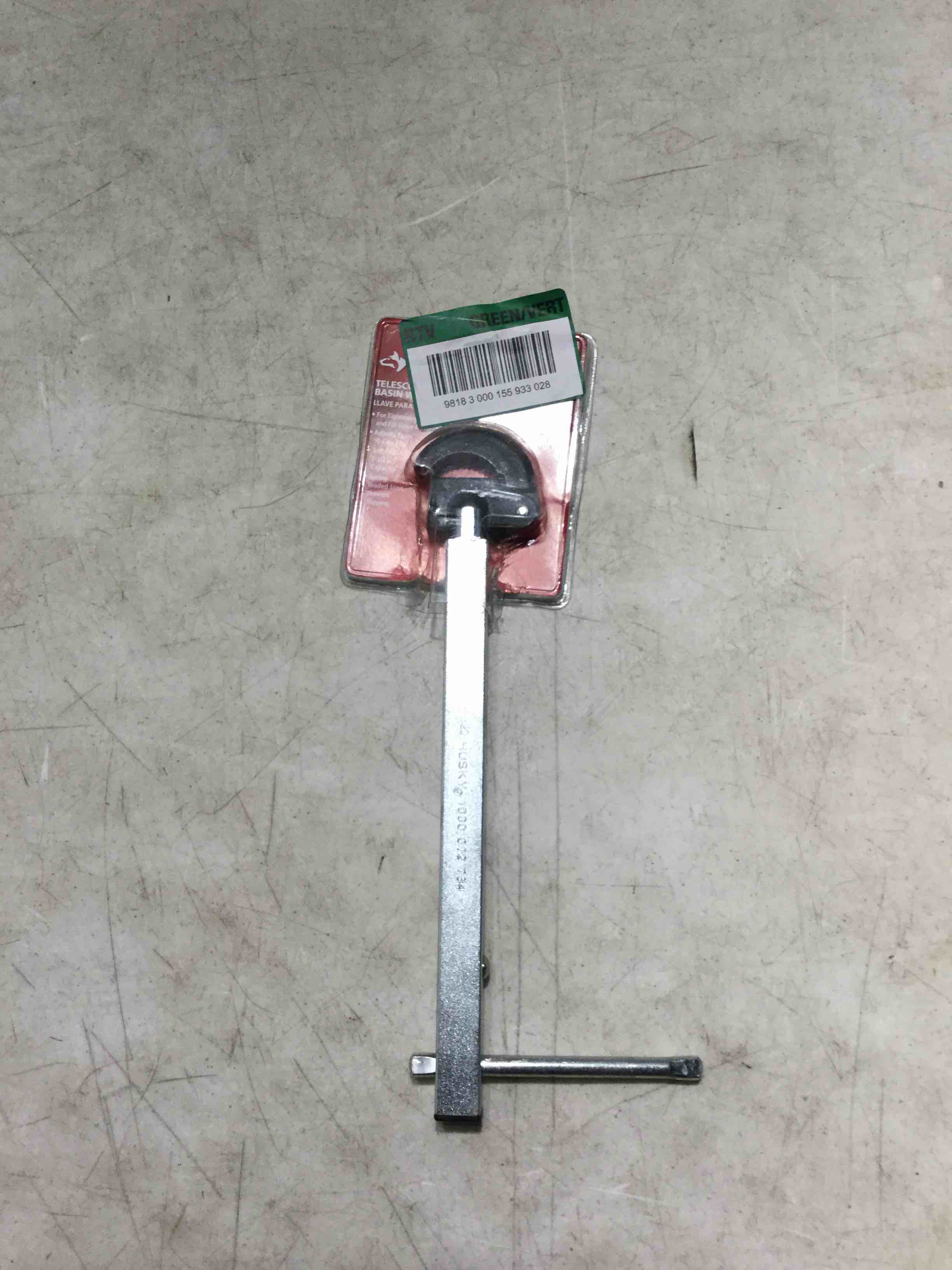 Telescoping Basing Wrench Husky